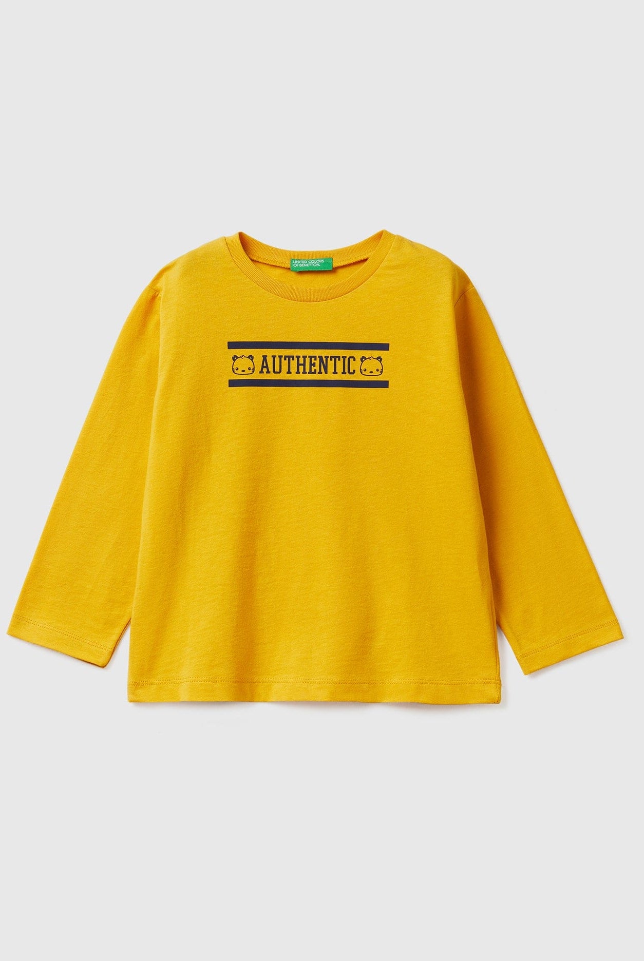 يونايتد كولورز اوف بينيتون تيشيرت بطباعة شعار أطفالي بكم طويل
