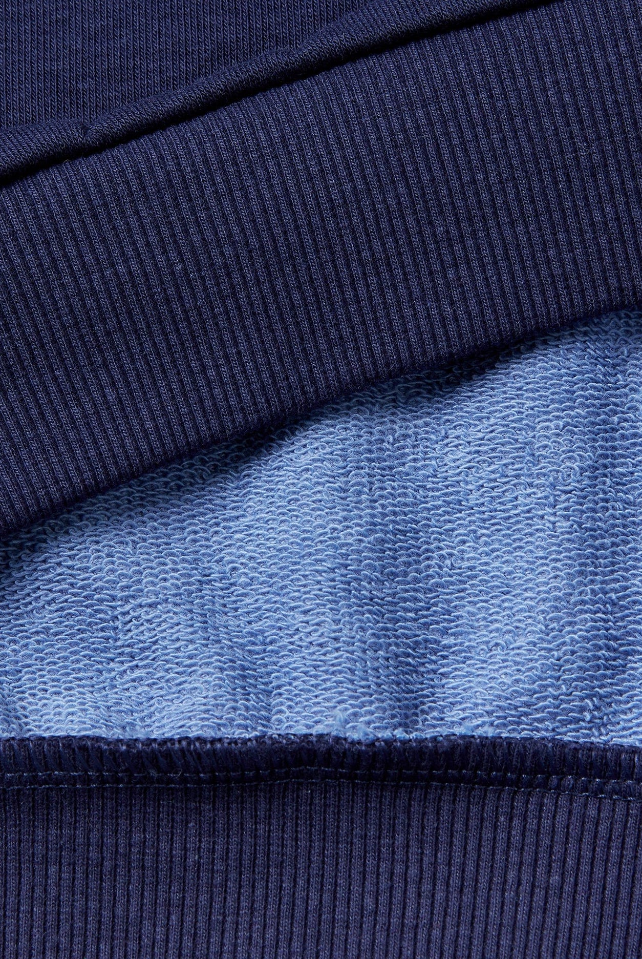 يونايتد كولورز اوف بينيتون سويت شيرت بألوان متباينة بطبعة أولادي