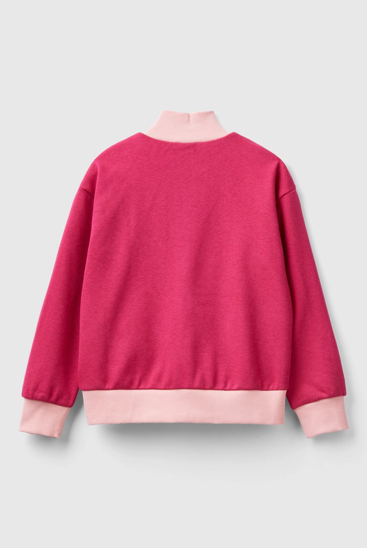 يونايتد كولورز اوف بينيتون سويت شيرت بسحاب وطباعة أطفالي