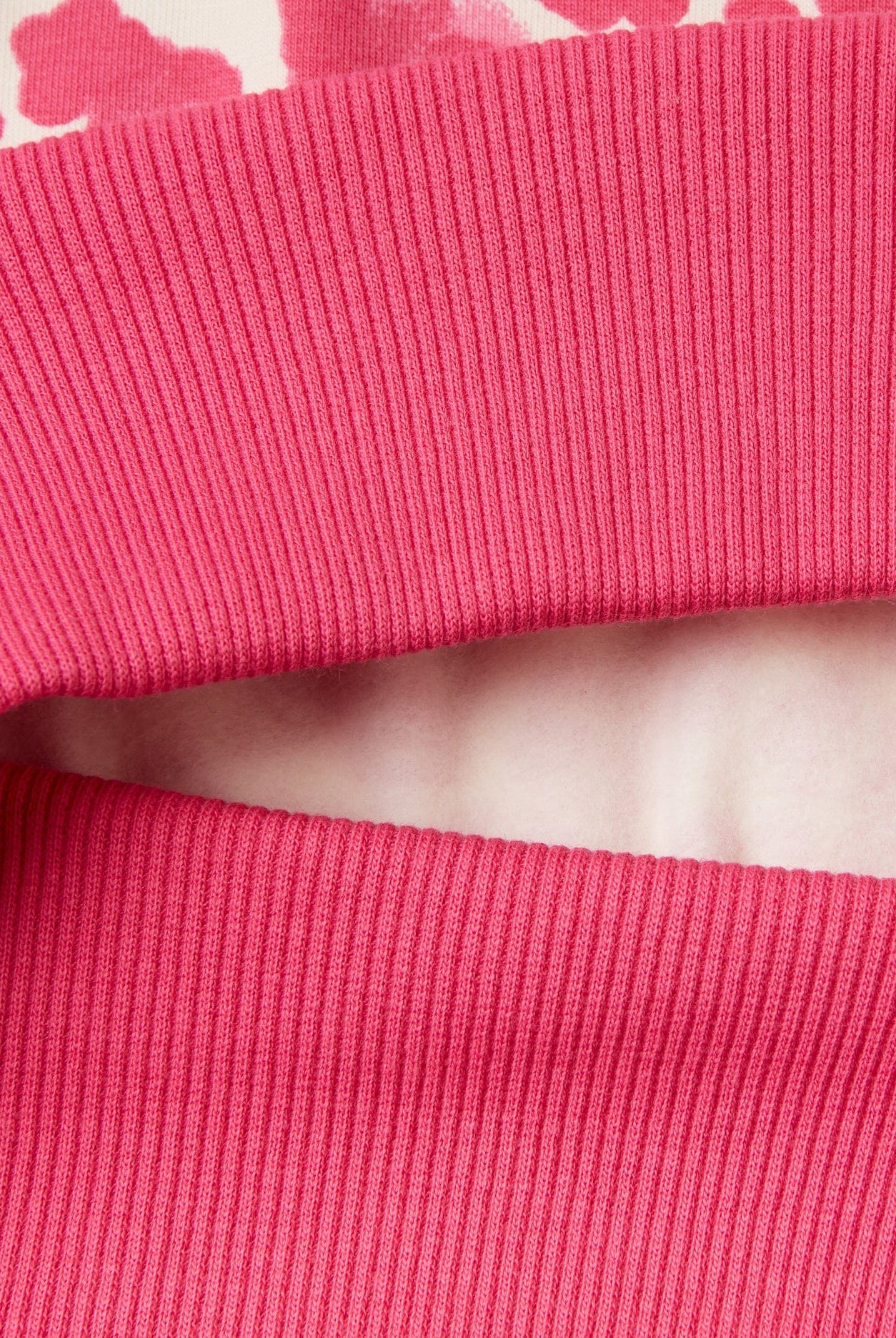 يونايتد كولورز اوف بينيتون سويت شيرت بنقشة حيوانات من خليط القطن المطاطي أطفالي