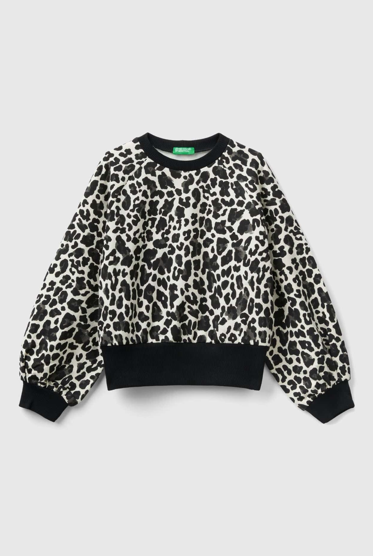 يونايتد كولورز اوف بينيتون سويت شيرت بنقشة حيوانات من خليط القطن المطاطي أطفالي