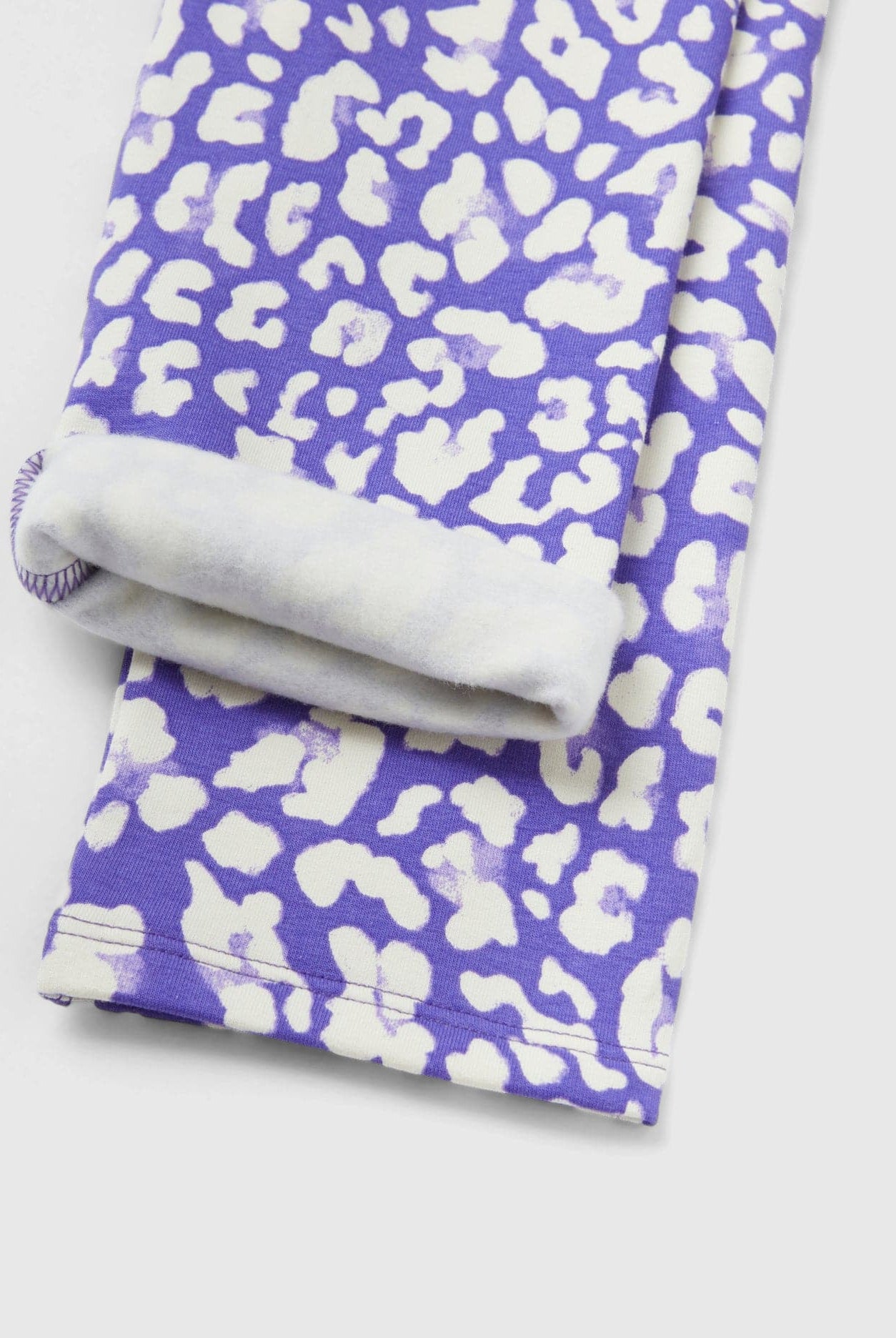 يونايتد كولورز اوف بينيتون ليقنز ضيق بنقشة حيوانات أطفالي