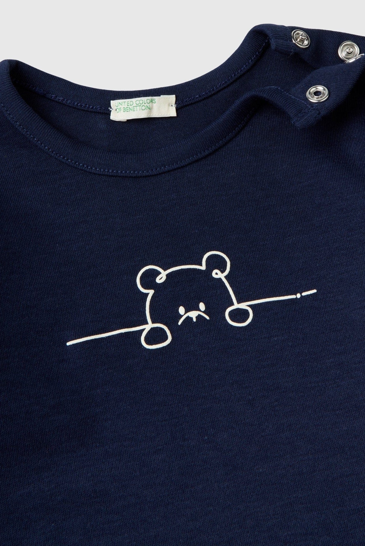 يونايتد كولورز اوف بينيتون طقم رضع متطابق من القطن الخالص بنسبة 100% مع رسمة