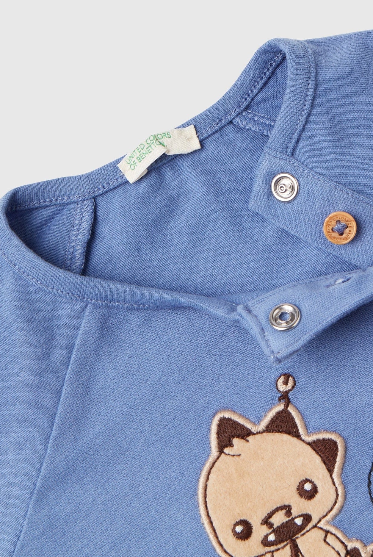 يونايتد كولورز اوف بينيتون تيشيرت قطن بطبعة أمامية كم طويل بأزرار رضع أطفال