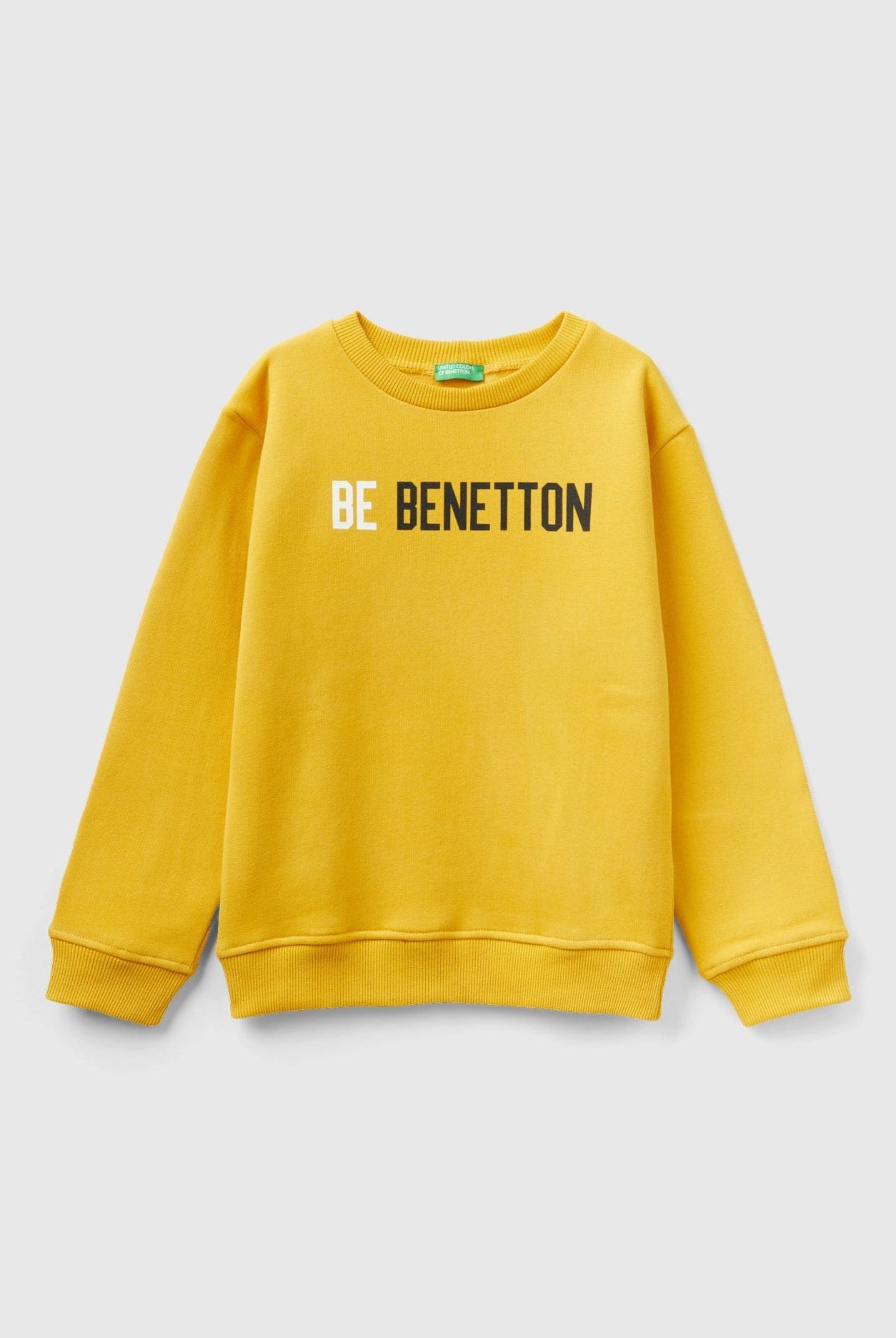 يونايتد كولورز اوف بينيتون هودي دافئ بشعار أطفالي