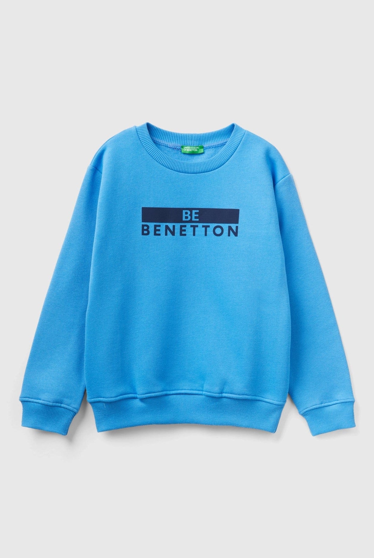 يونايتد كولورز اوف بينيتون هودي دافئ بشعار أطفالي