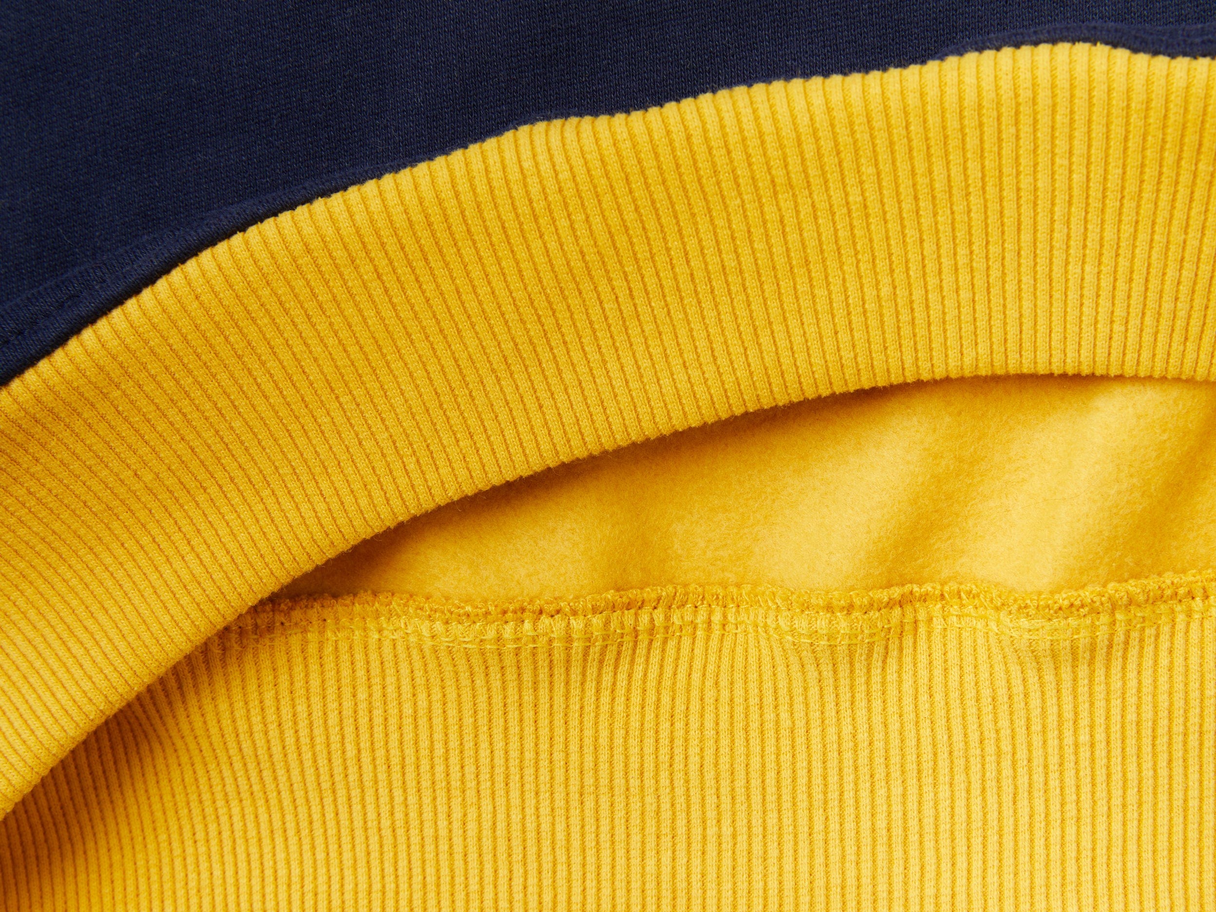 ูููุงูุชุฏ ููููุฑุฒ ุงูู ุจูููุชูู ููุฏู ุฏุงูุฆ ุจุดุนุงุฑ ุฃุทูุงูู