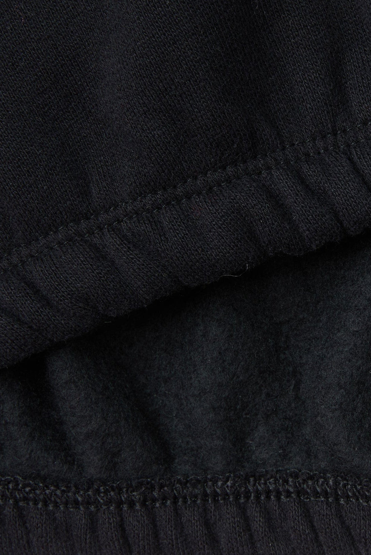 يونايتد كولورز اوف بينيتون تيشيرت اطفالي بأكمام منفوخة وتفاصيل جيوب