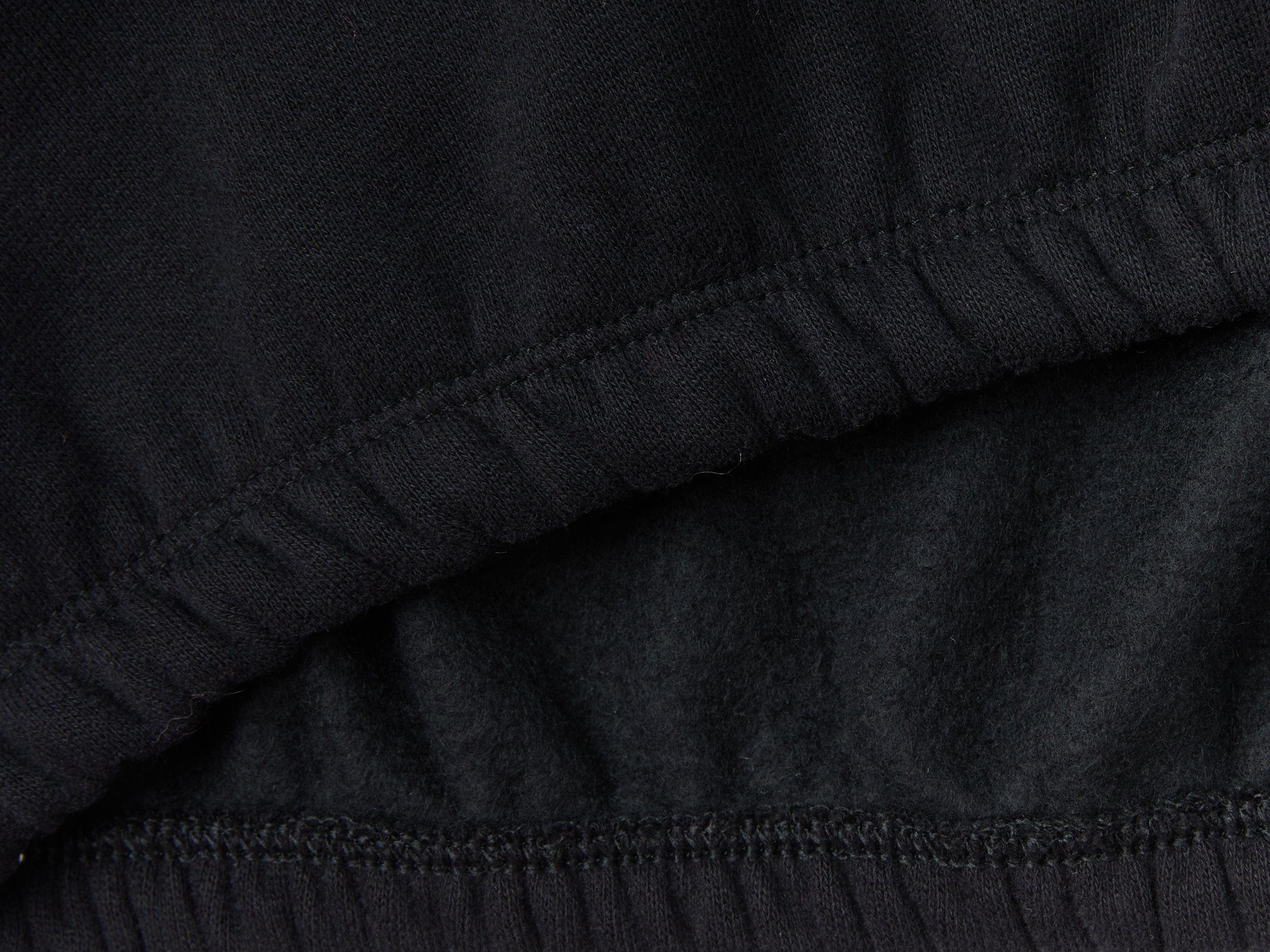 يونايتد كولورز اوف بينيتون تيشيرت اطفالي بأكمام منفوخة وتفاصيل جيوب