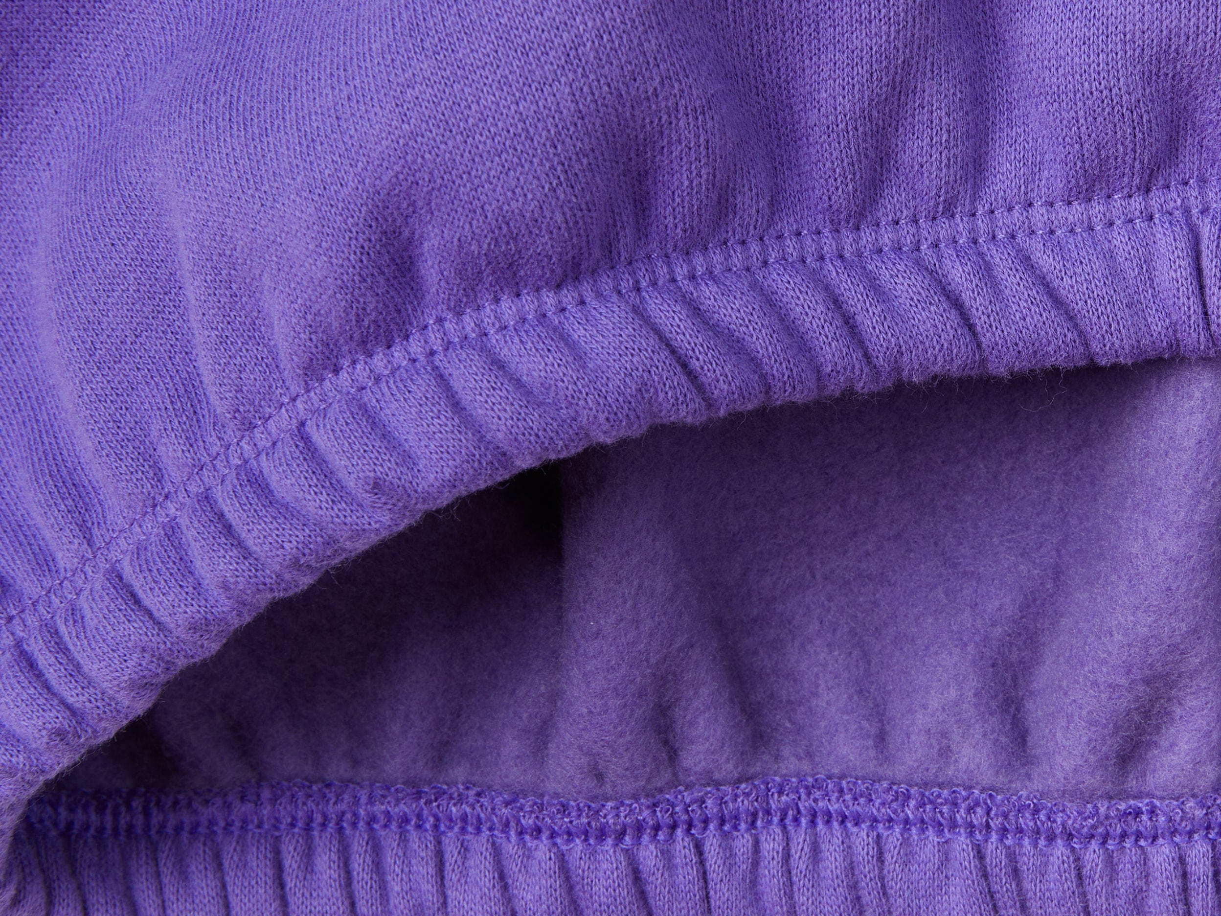 يونايتد كولورز اوف بينيتون تيشيرت اطفالي بأكمام منفوخة وتفاصيل جيوب