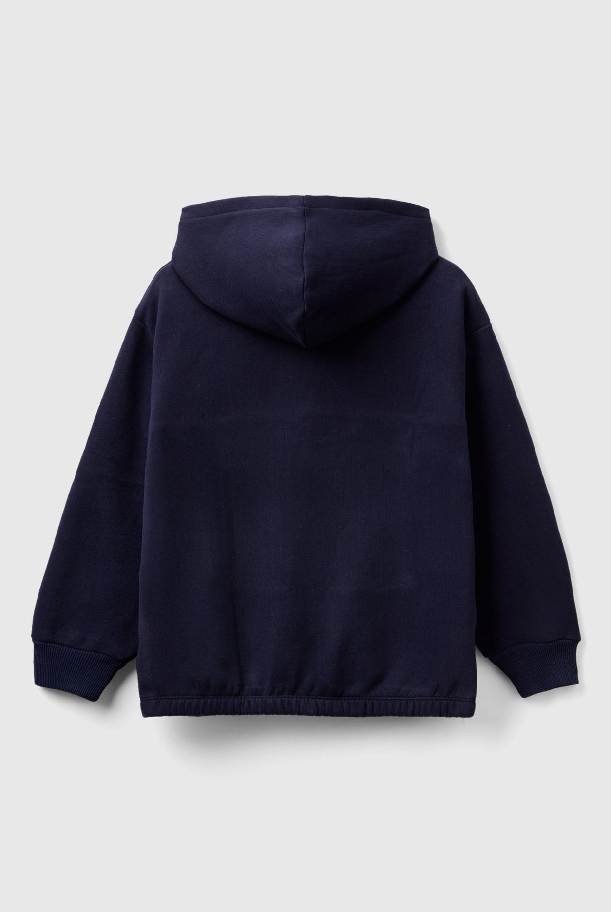 يونايتد كولورز اوف بينيتون سويت شيرت بجيب أمامي مربع كم طويل ولادي