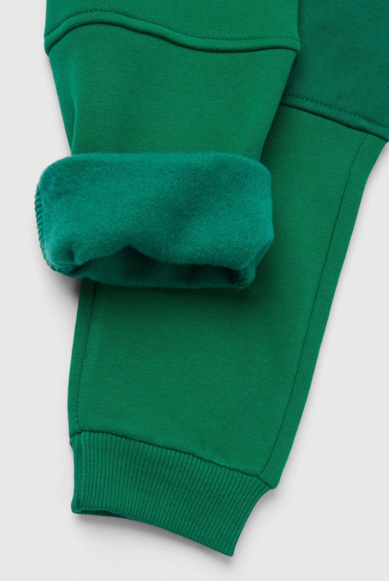 يونايتد كولورز اوف بينيتون بنطلون اطفالي رياضي بتفاصيل شعار على الخصر