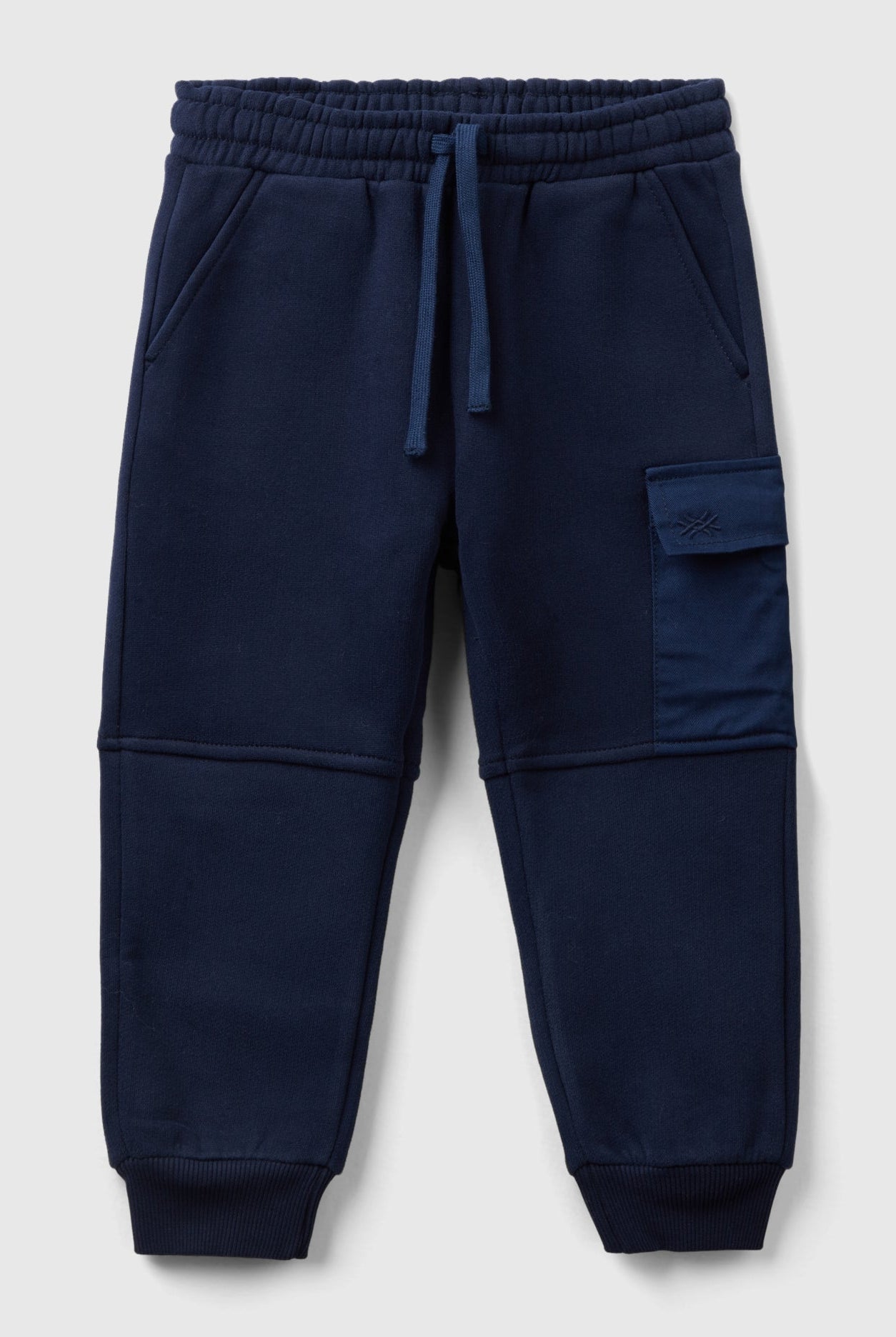 يونايتد كولورز اوف بينيتون بنطلون اطفالي رياضي بتفاصيل شعار على الخصر