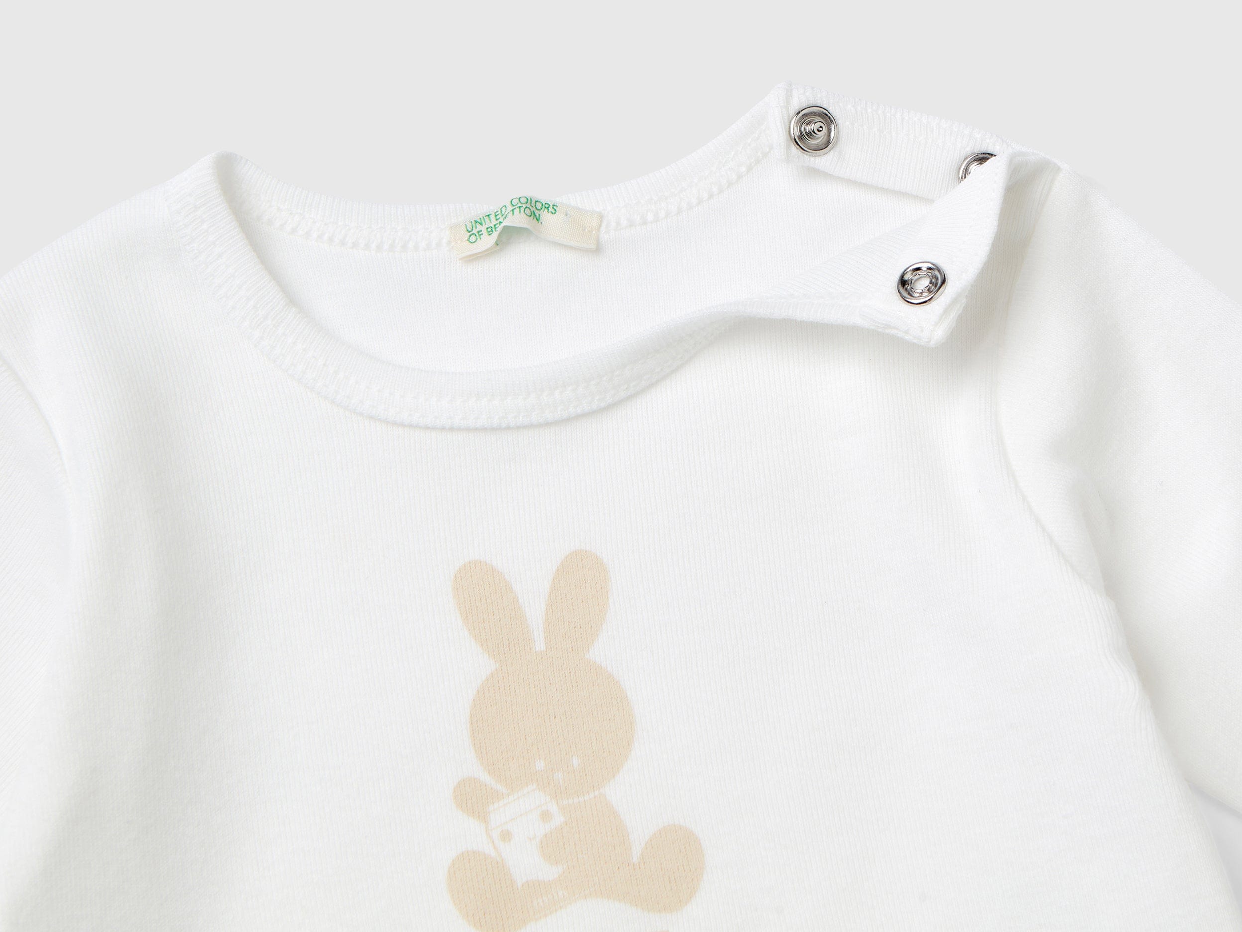 يونايتد كولورز اوف بينيتون تيشيرت رضع قطن عضوي 100% بأكمام طويلة