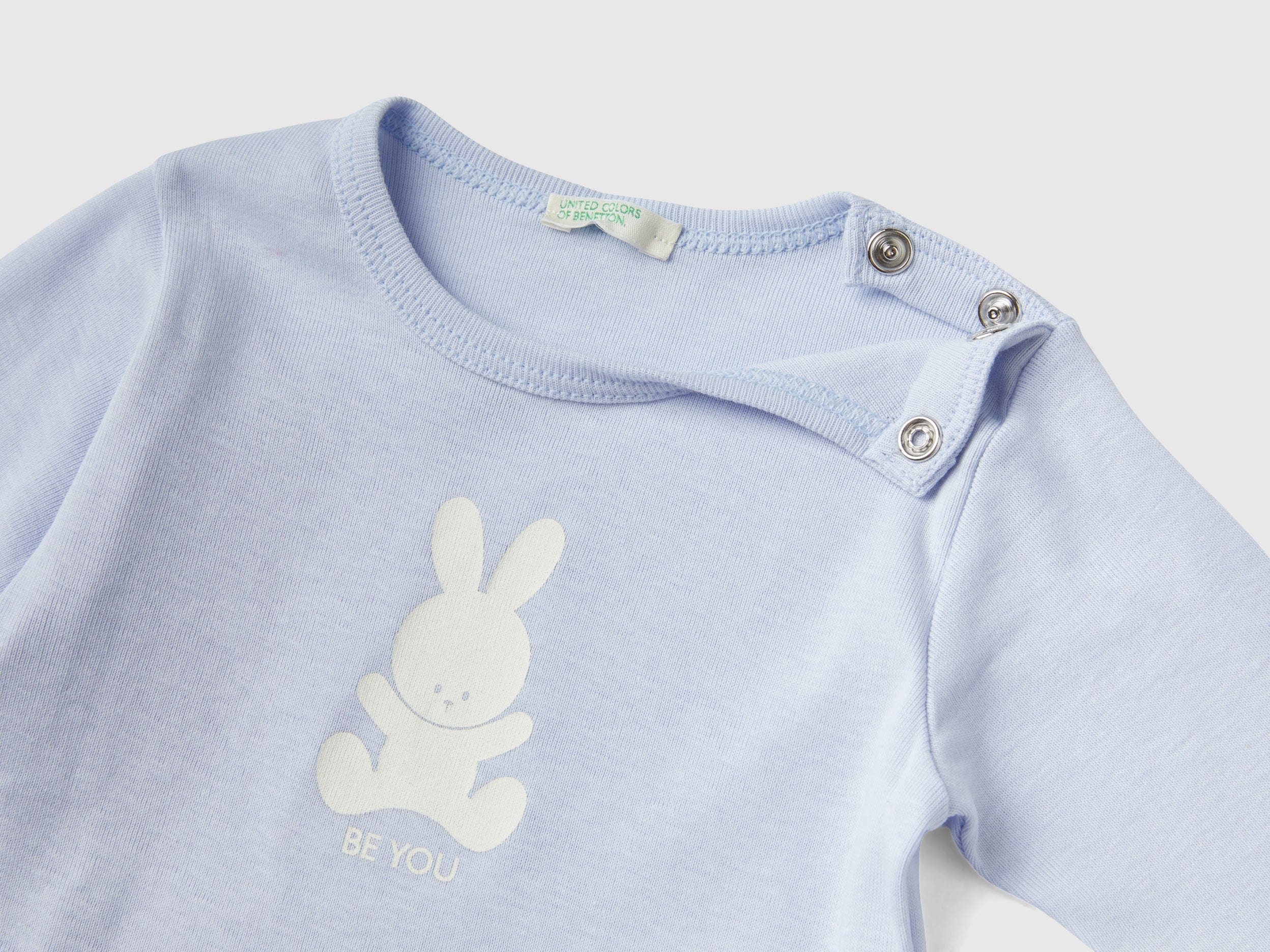 يونايتد كولورز اوف بينيتون تيشيرت رضع قطن عضوي 100% بأكمام طويلة