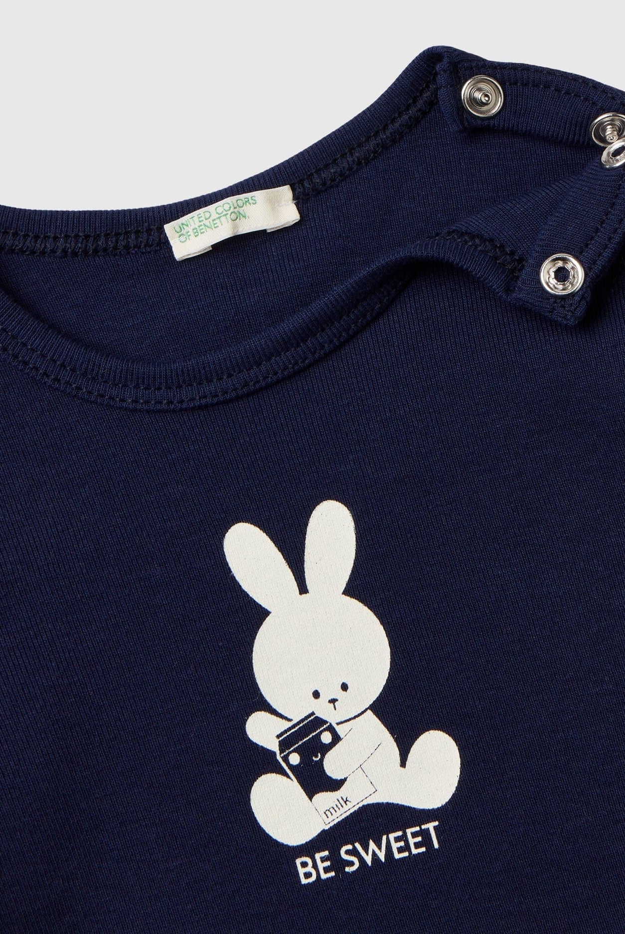 يونايتد كولورز اوف بينيتون تيشيرت رضع قطن عضوي 100% بأكمام طويلة