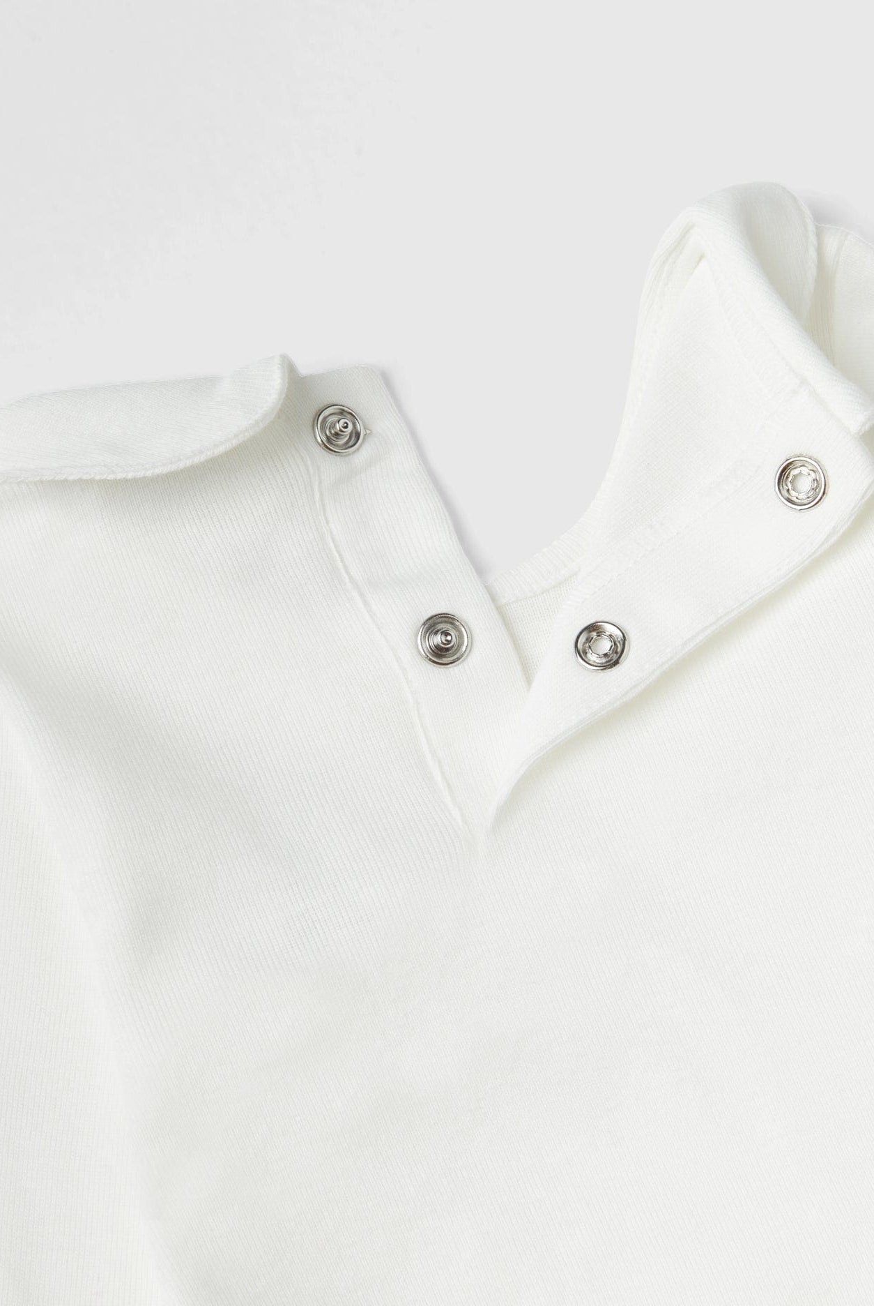 يونايتد كولورز اوف بينيتون سالوبيت بياقة من القطن العضوي كم طويل رضع