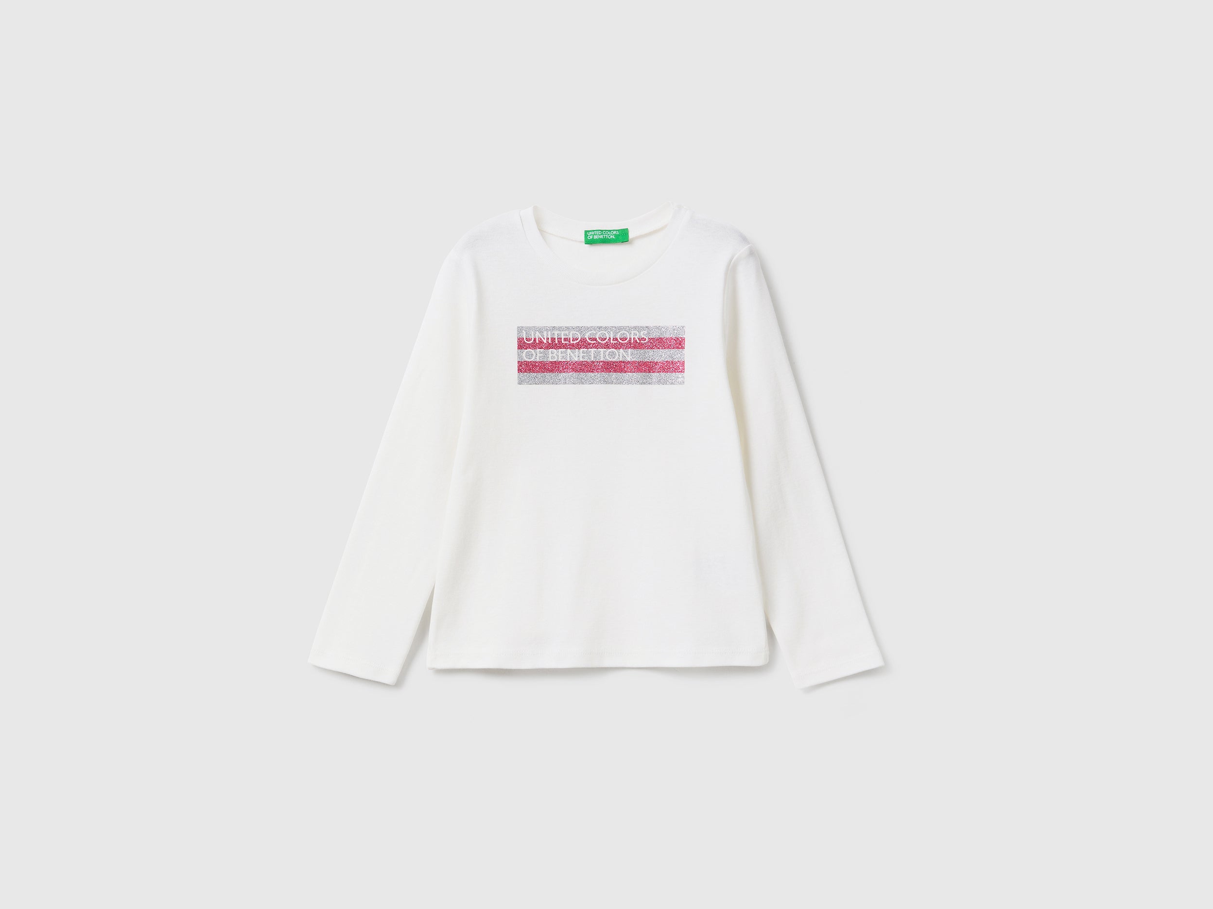 ูููุงูุชุฏ ููููุฑุฒ ุงูู ุจูููุชูู ุชูุดูุฑุช ุจุฃูู
ุงู
ุทูููุฉ ูุทุจุนุฉ ูุงู
ุนุฉ ุจูุงุชู