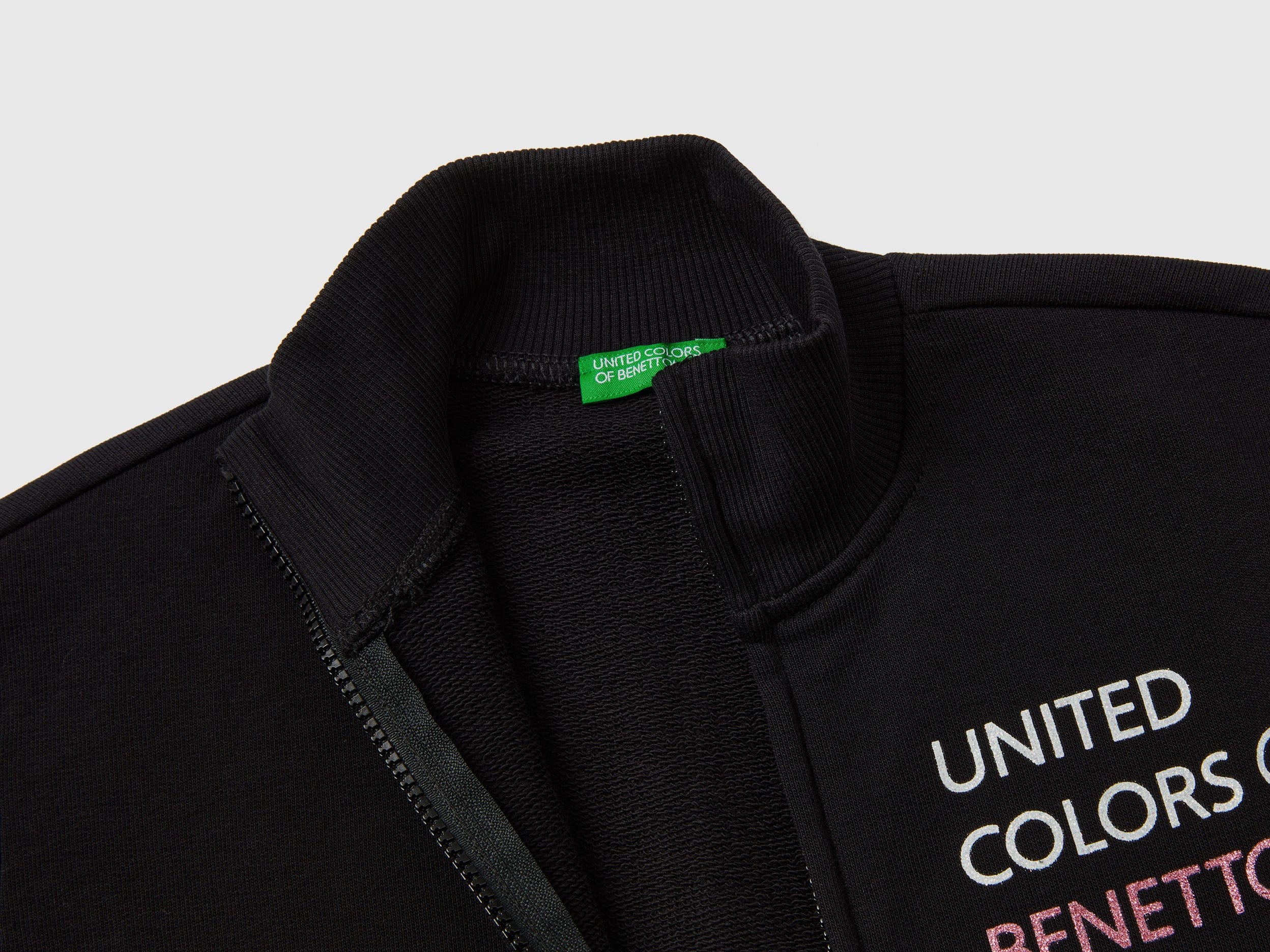 ูููุงูุชุฏ ููููุฑุฒ ุงูู ุจูููุชูู ุณููุช ุดูุฑุช ุจุณุญุงุจ ููุงูุฉ ูู
ุทููู ุฃุทูุงูู