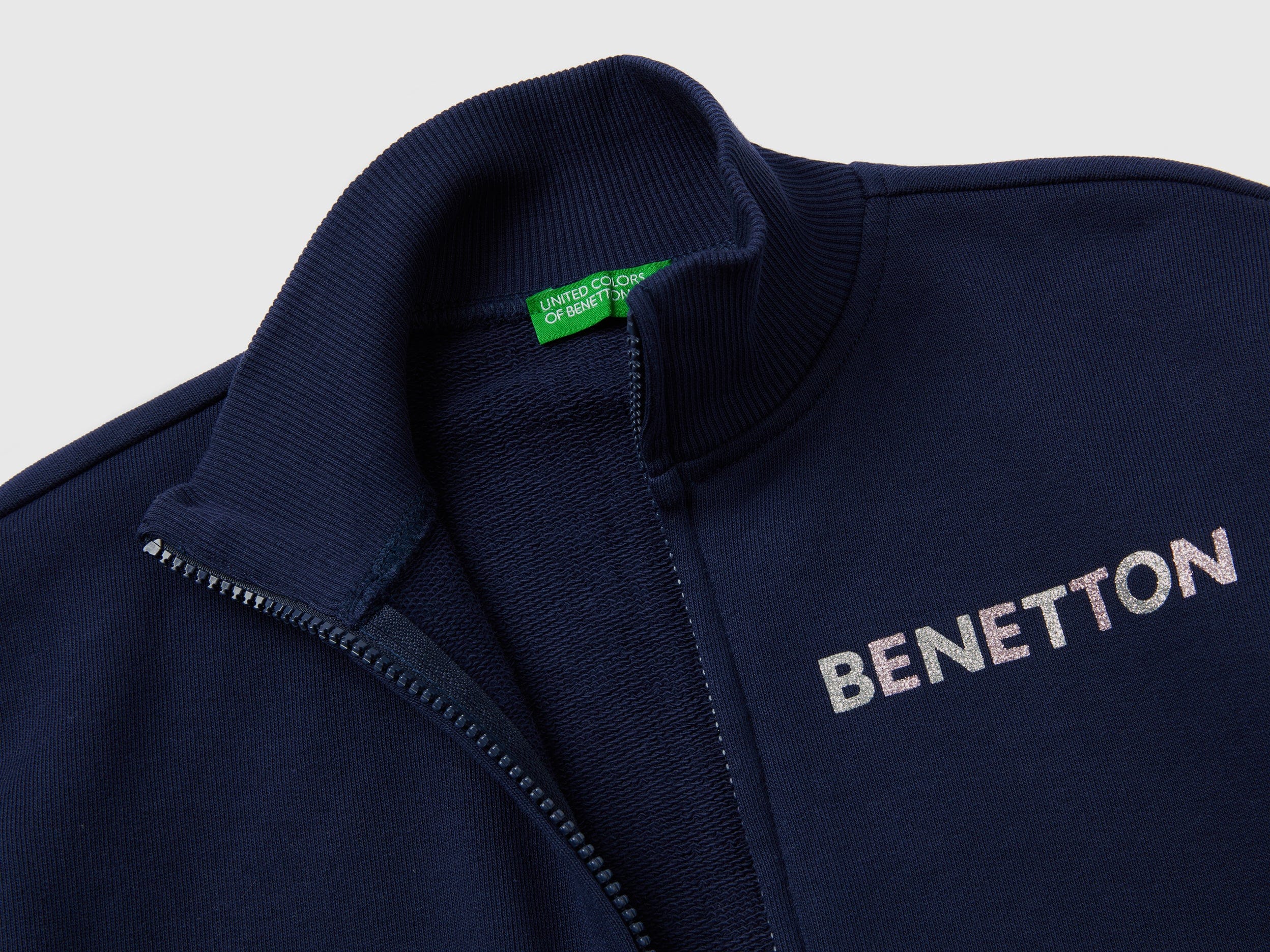 ูููุงูุชุฏ ููููุฑุฒ ุงูู ุจูููุชูู ุณููุช ุดูุฑุช ุจุณุญุงุจ ููุงูุฉ ูู
ุทููู ุฃุทูุงูู