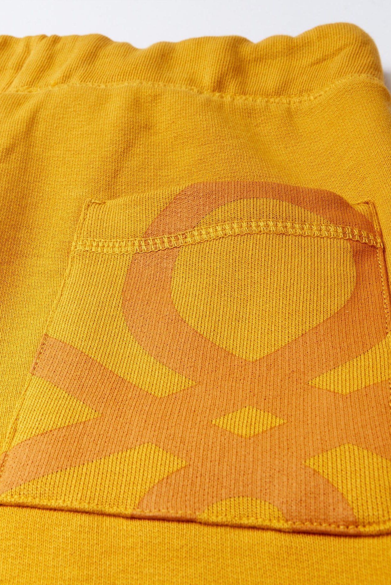 يونايتد كولورز اوف بينيتون بنطلون ولادي