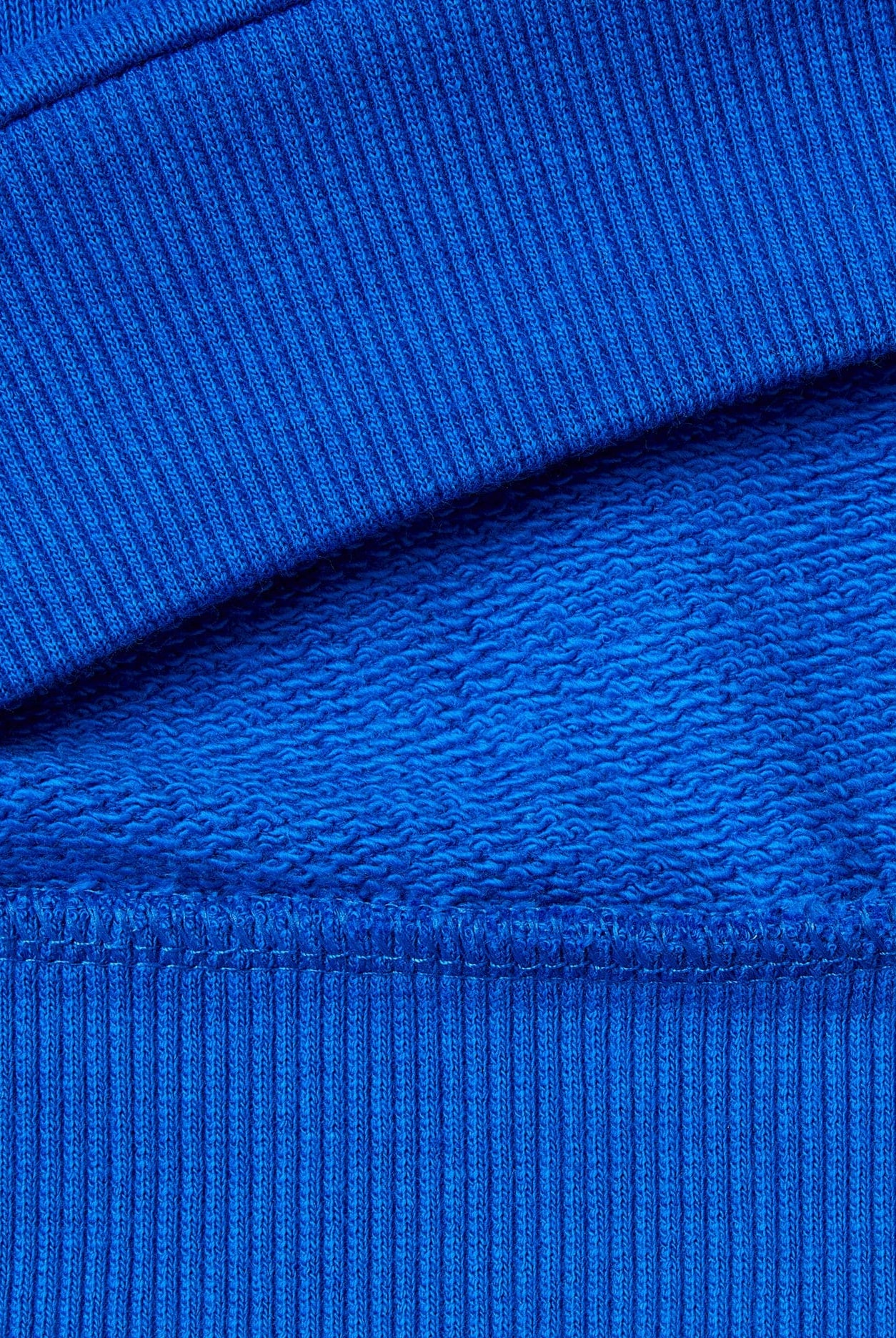 يونايتد كولورز اوف بينيتون سويت شيرت اطفالي مع شريط مخطط بالالوان