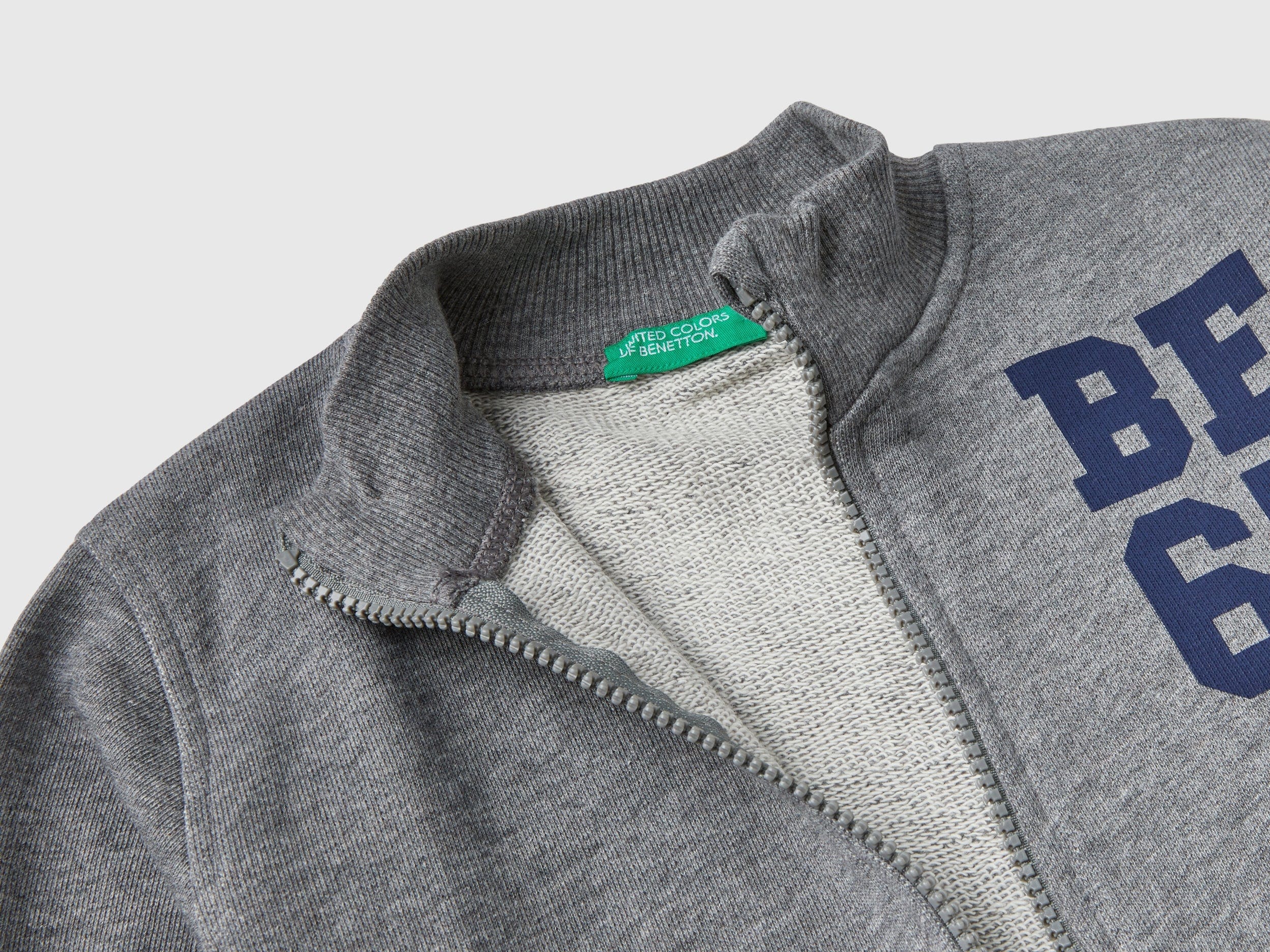 ูููุงูุชุฏ ููููุฑุฒ ุงูู ุจูููุชูู ุณููุช ุดูุฑุช ู
ู ุงููุทู ุงูุนุถูู ุจุณุญุงุจ ุฃุทูุงูู