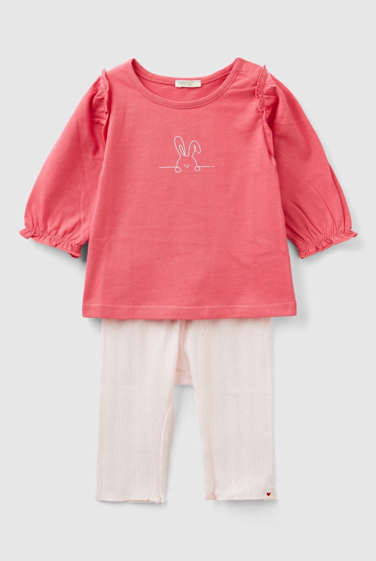 يونايتد كولورز اوف بينيتون طقم تي شيرت وبنطلون برسمة على التيشيرت رضع أطفال