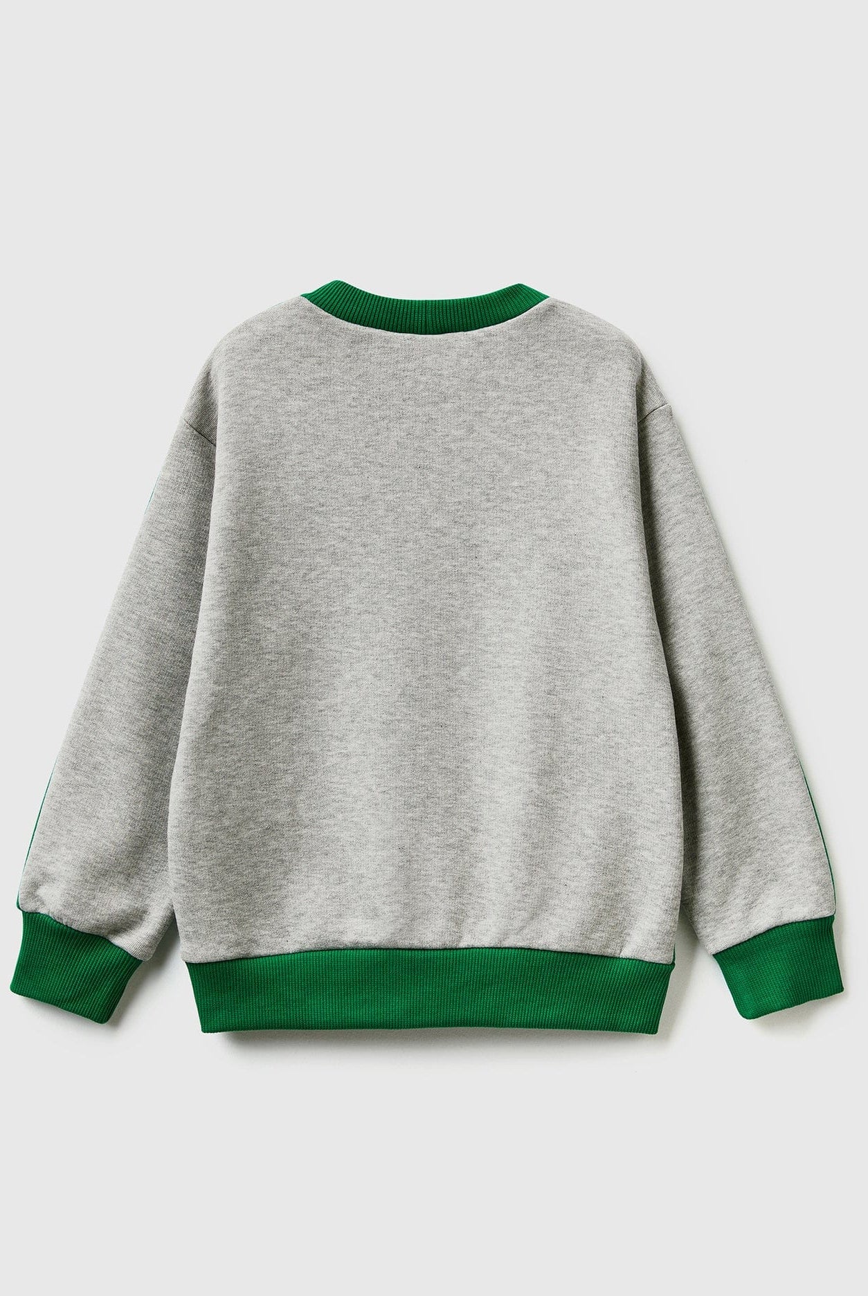 يونايتد كولورز اوف بينيتون سترة بألوان مختلفة مع طباعة أطفالي