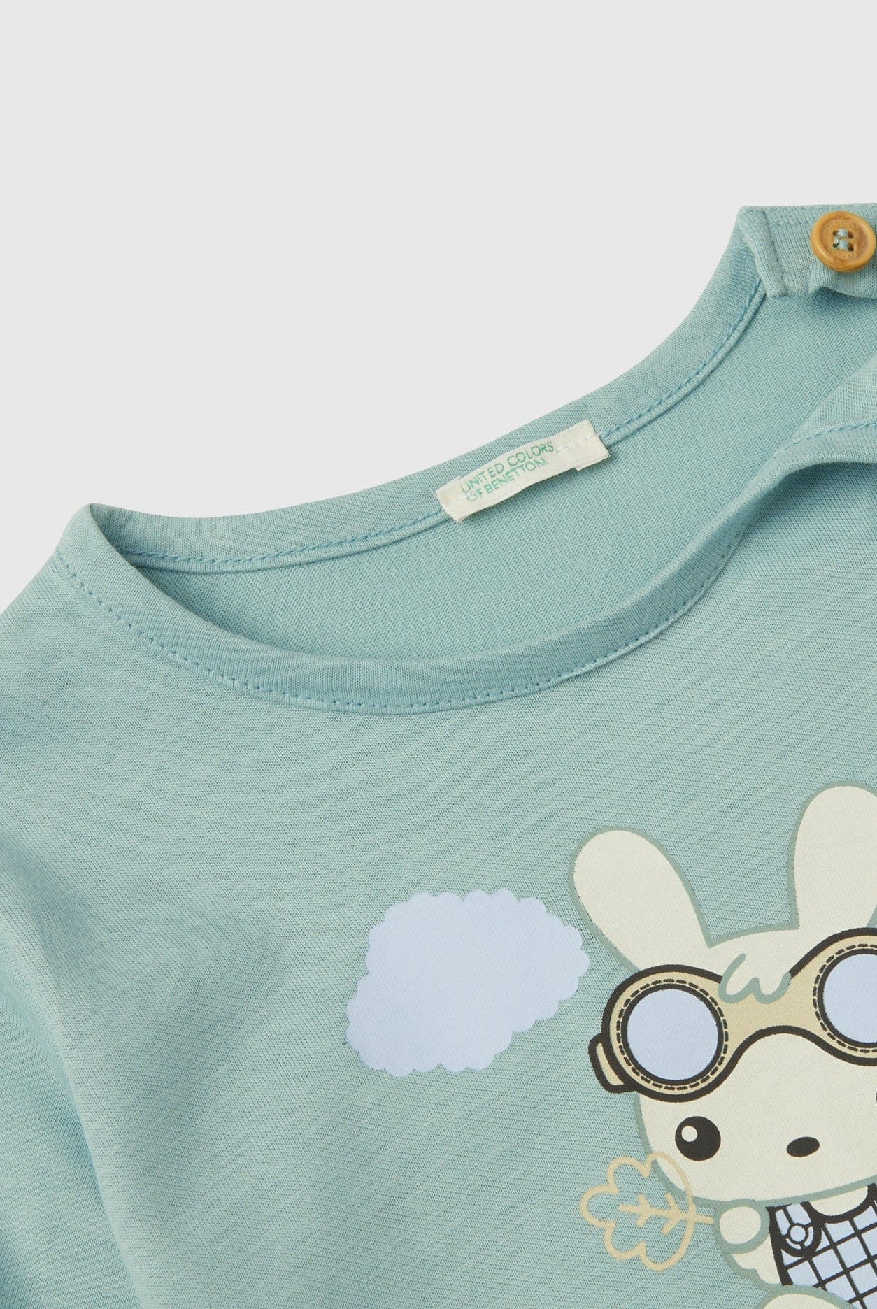 يونايتد كولورز اوف بينيتون تي شيرت بطبعة حيوانات رضع