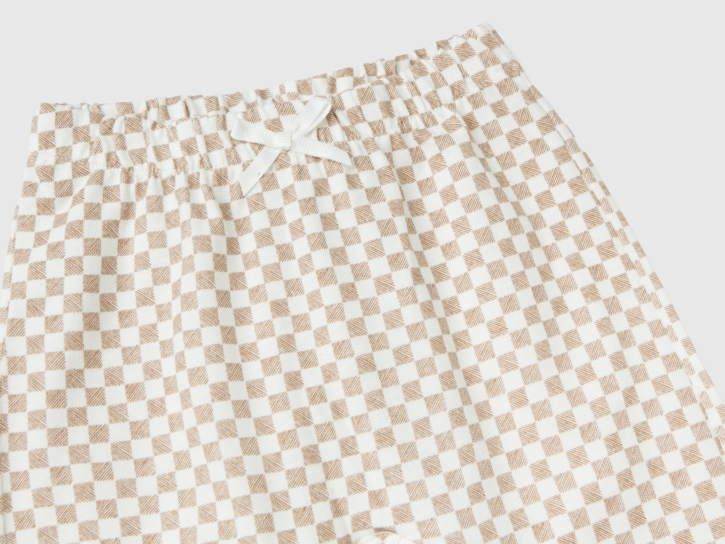 يونايتد كولورز اوف بينيتون طقم بنطلون منقوش وتيشيرت كم طويل رضع أطفال