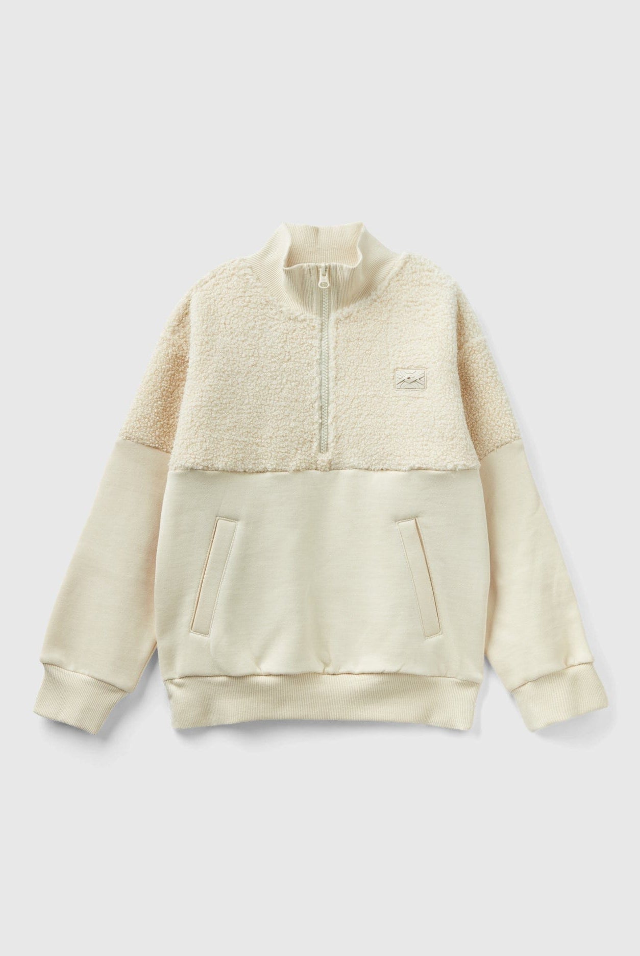 يونايتد كولورز اوف بينيتون سويت شيرت بناتي بسحاب نصفي وشعار