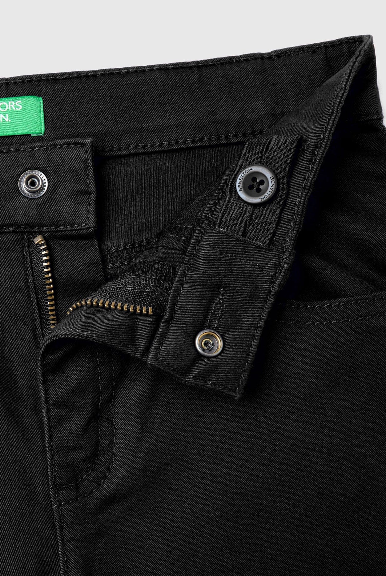 يونايتد كولورز اوف بينيتون بنطلون ولادي سليم فيت بخمس جيوب