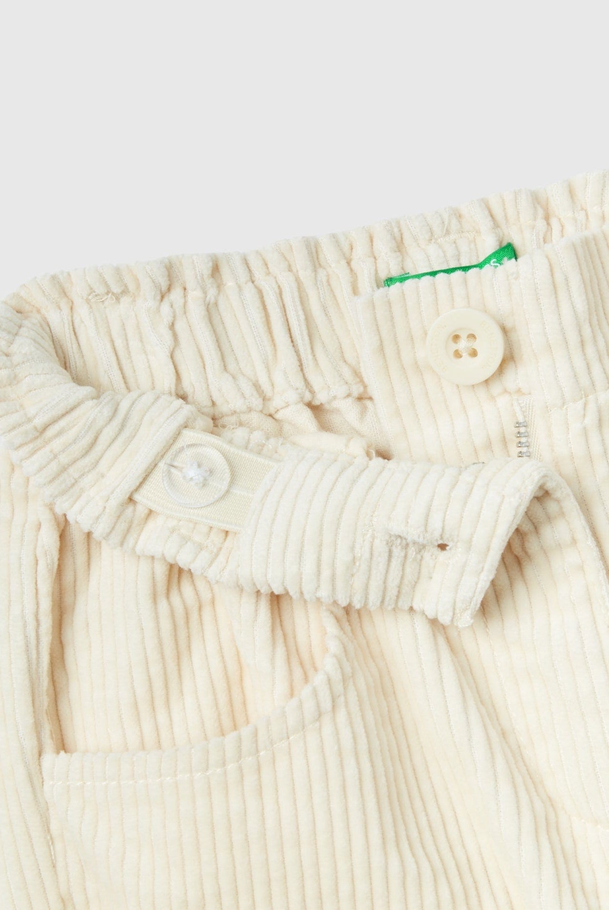 يونايتد كولورز اوف بينيتون بنطلون بناتي مخمل بخصر مطاطي