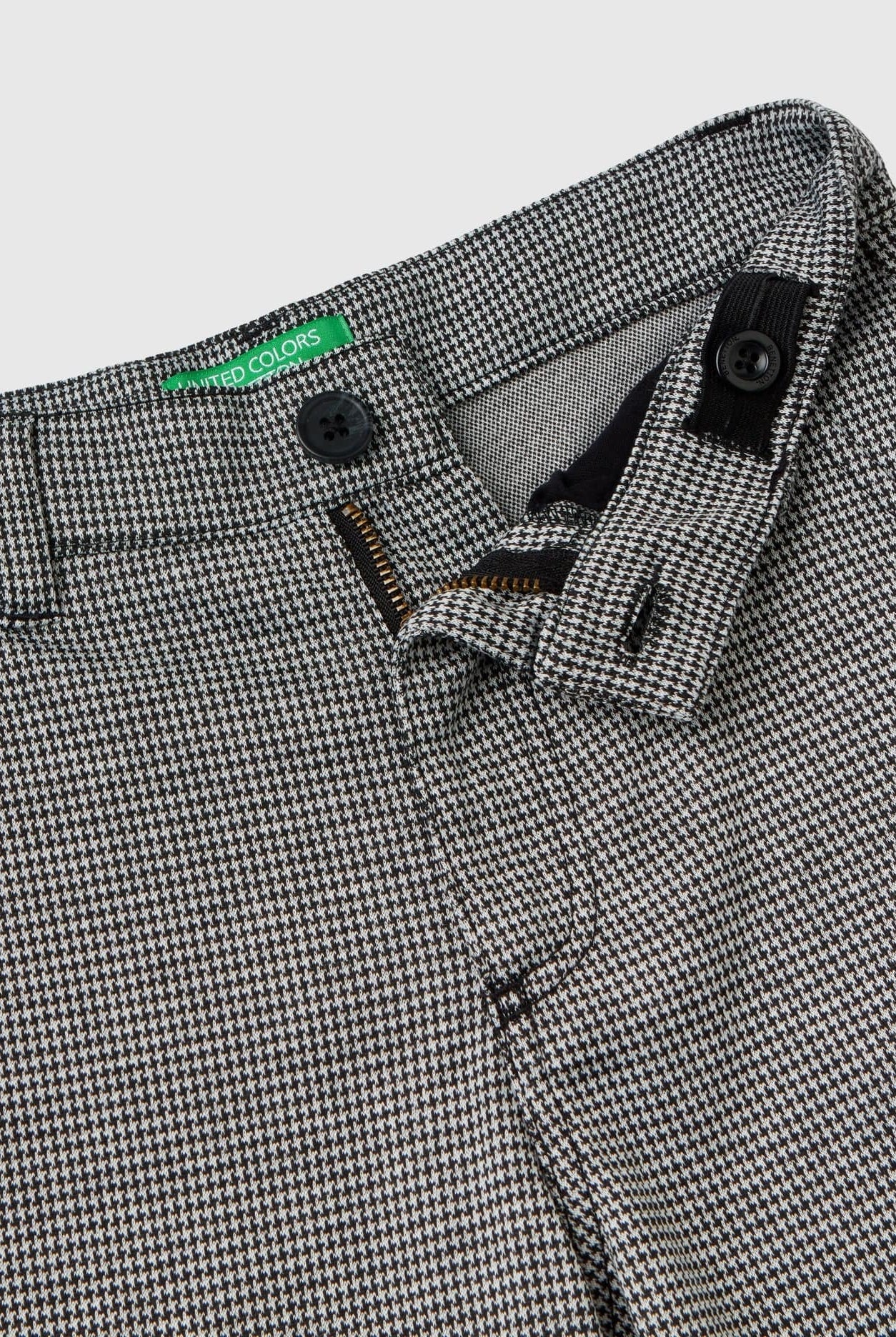 يونايتد كولورز اوف بينيتون بنطال اطفالي بنقشة هاوندستوث