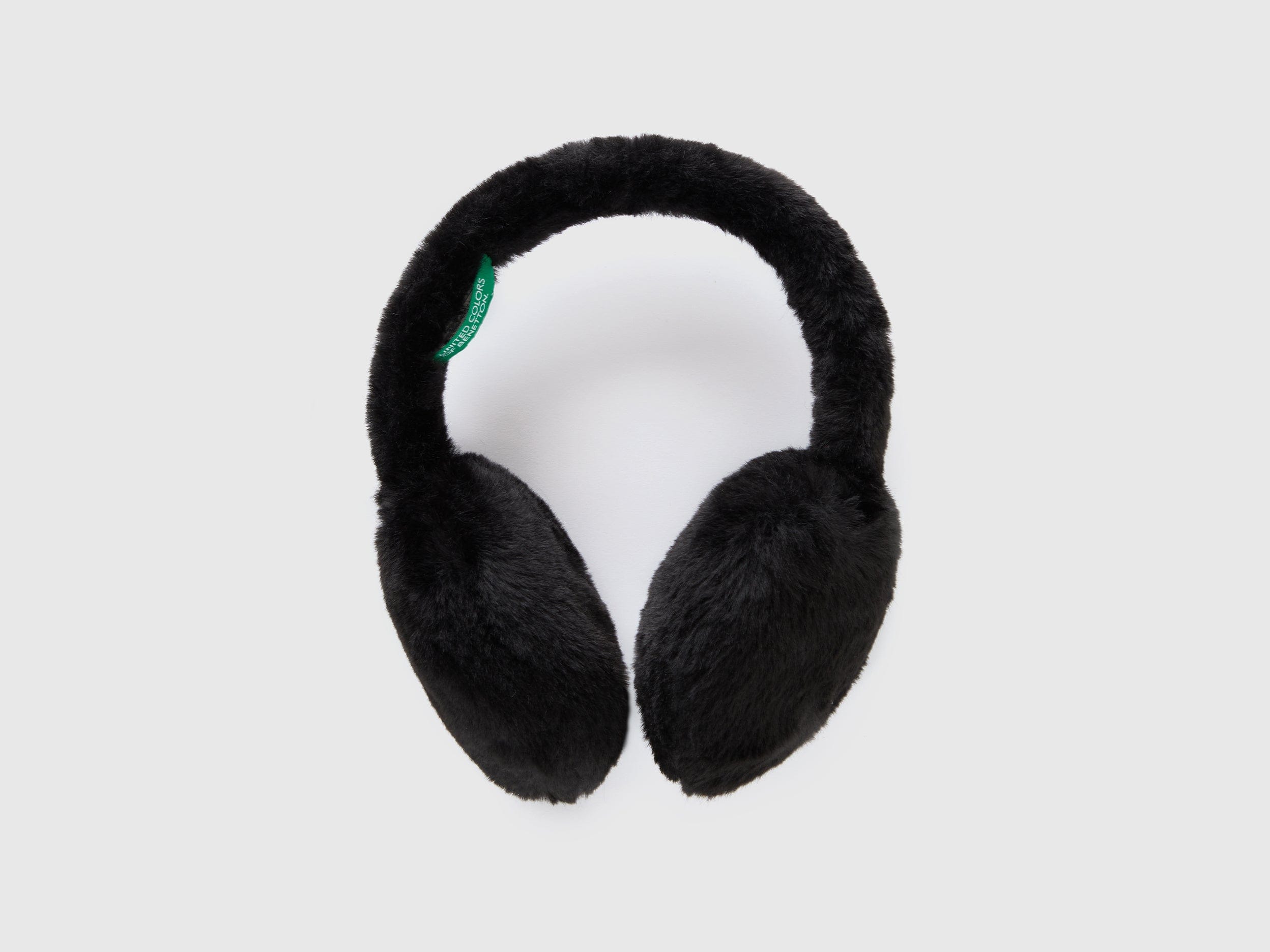 يونايتد كولورز اوف بينيتون أغطية الأذن من الفرو الصناعي