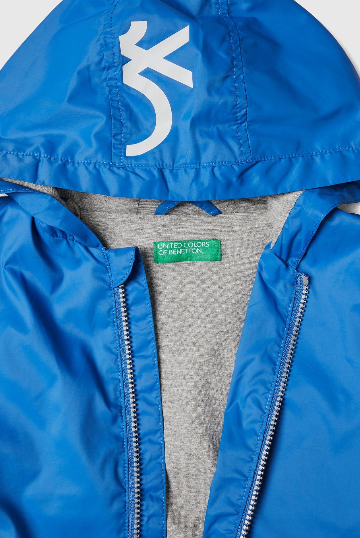 يونايتد كولورز اوف بينيتون جاكيت اطفالي خفيف بغطاء للرأس