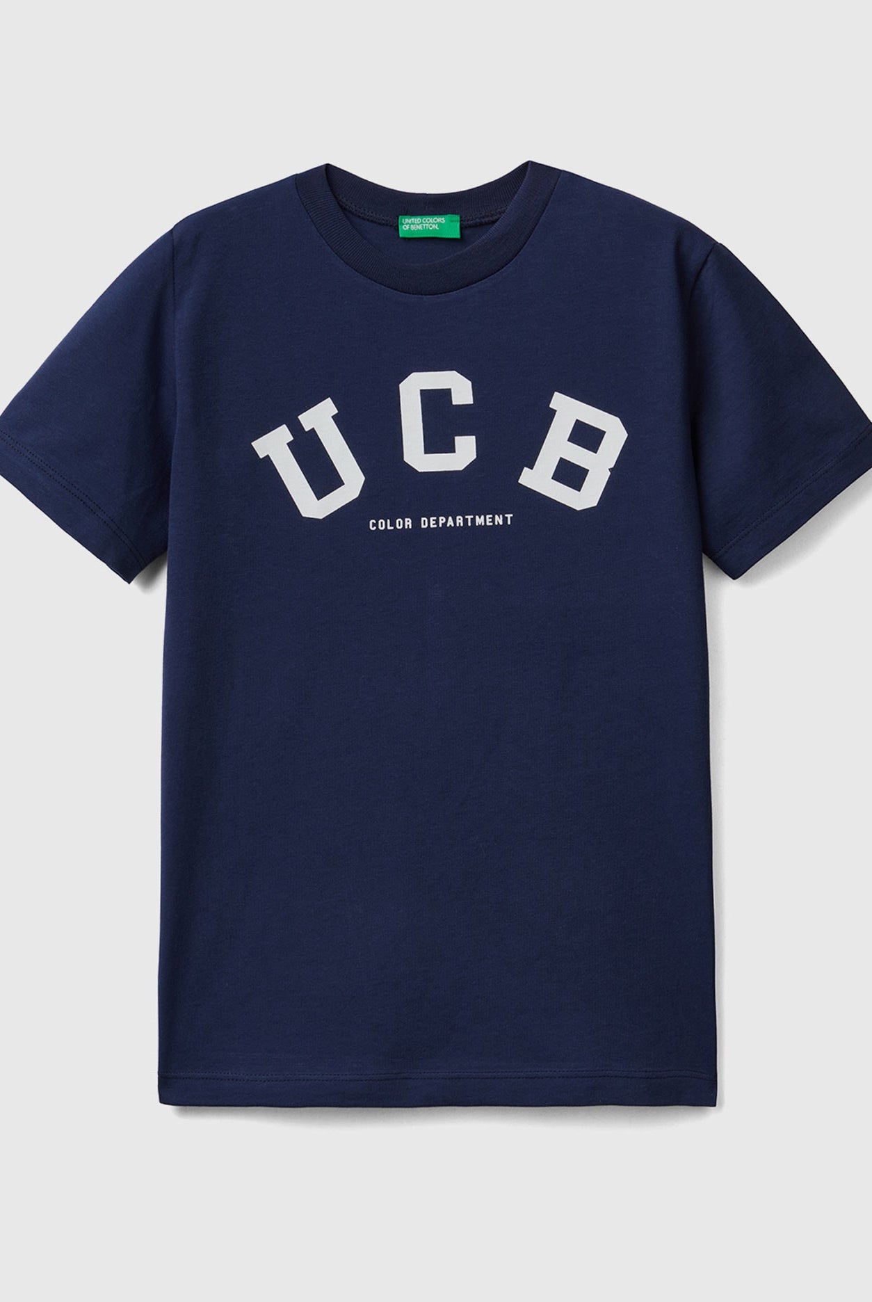 يونايتد كولورز اوف بينيتون تيشيرت قطن بنسبة 100% مع شعار نص كم أطفالي