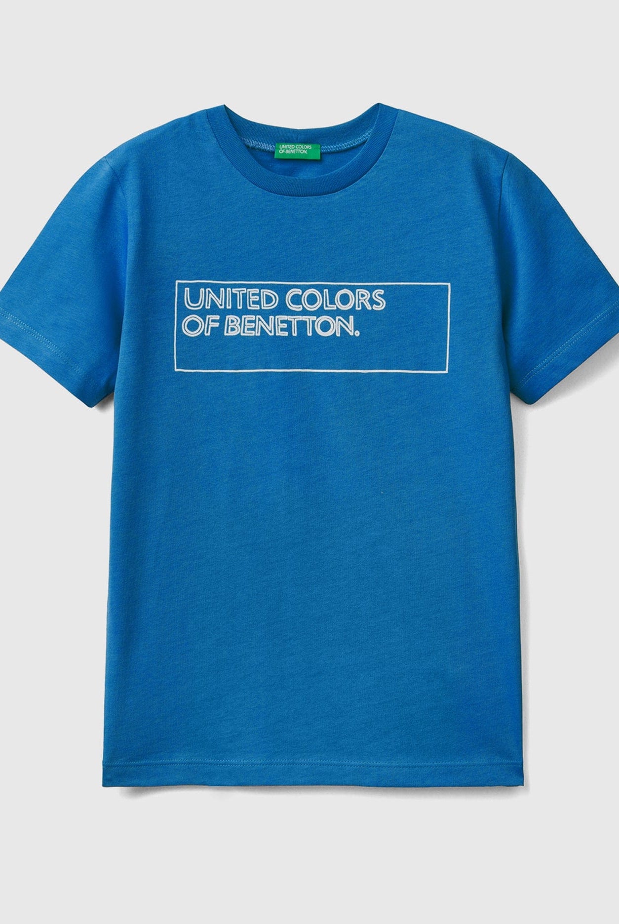 يونايتد كولورز اوف بينيتون تيشيرت قطن بنسبة 100% مع شعار نص كم أطفالي