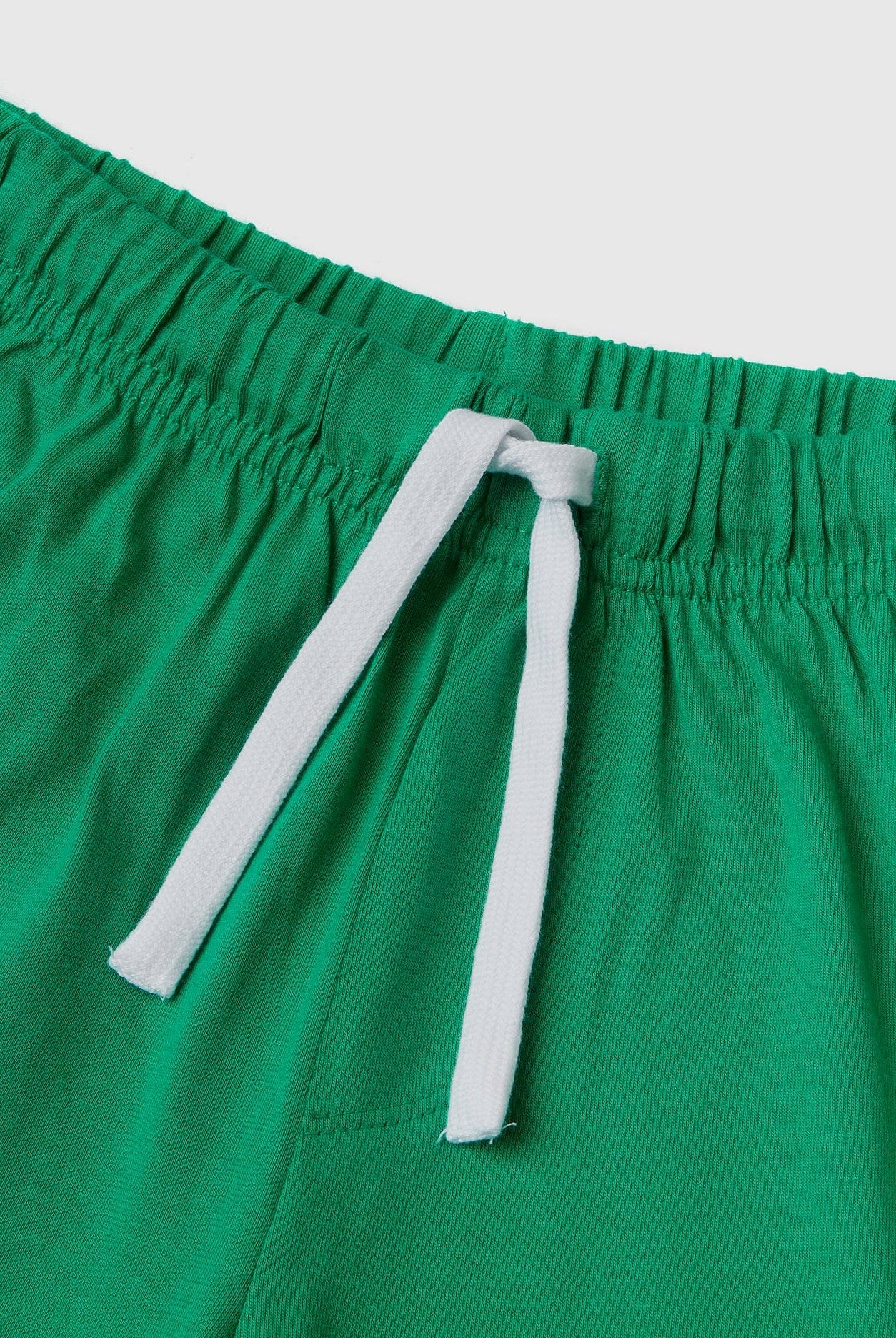 يونايتد كولورز اوف بينيتون طقم تانك توب وبرمودا أطفالي