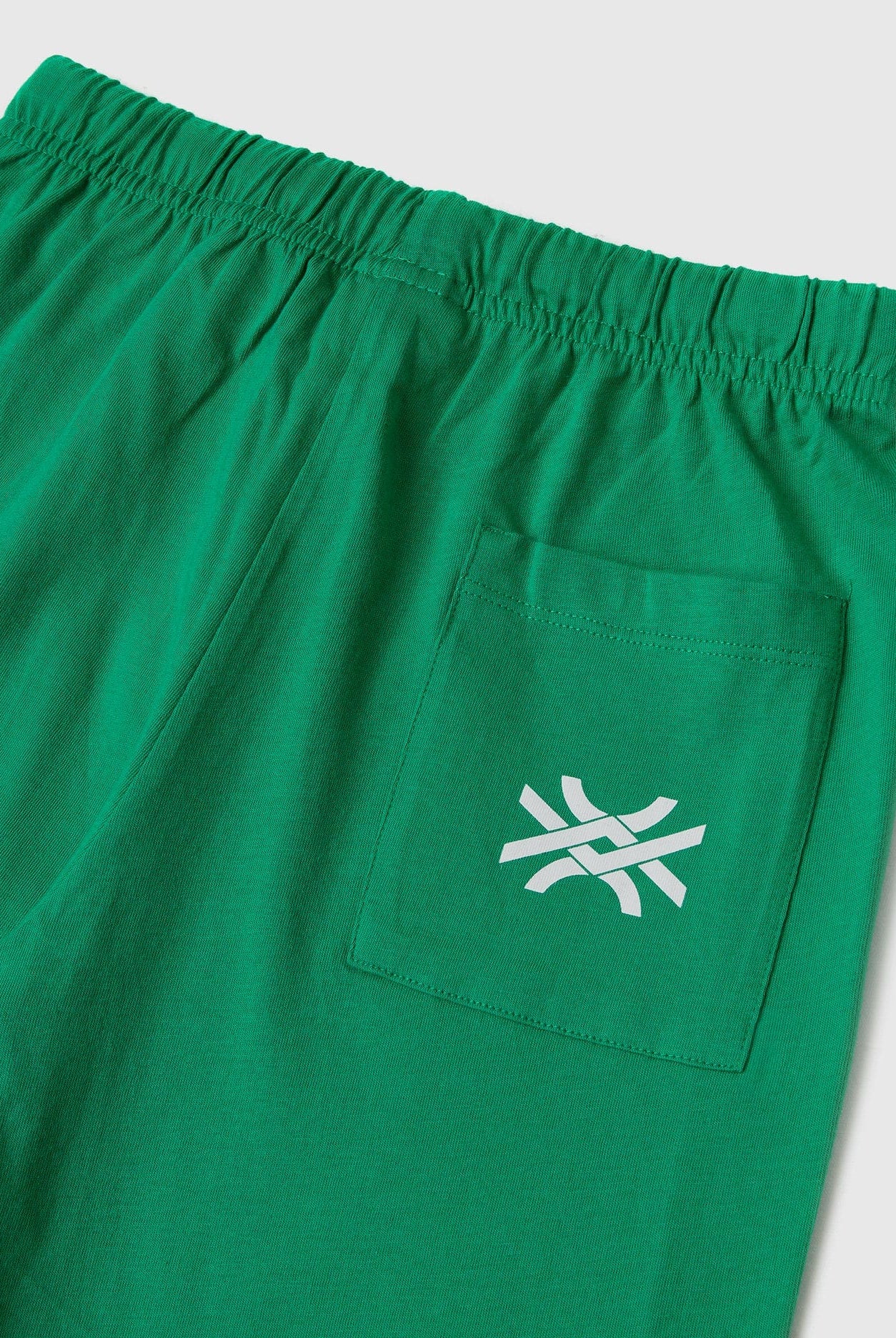 يونايتد كولورز اوف بينيتون طقم تانك توب وبرمودا أطفالي