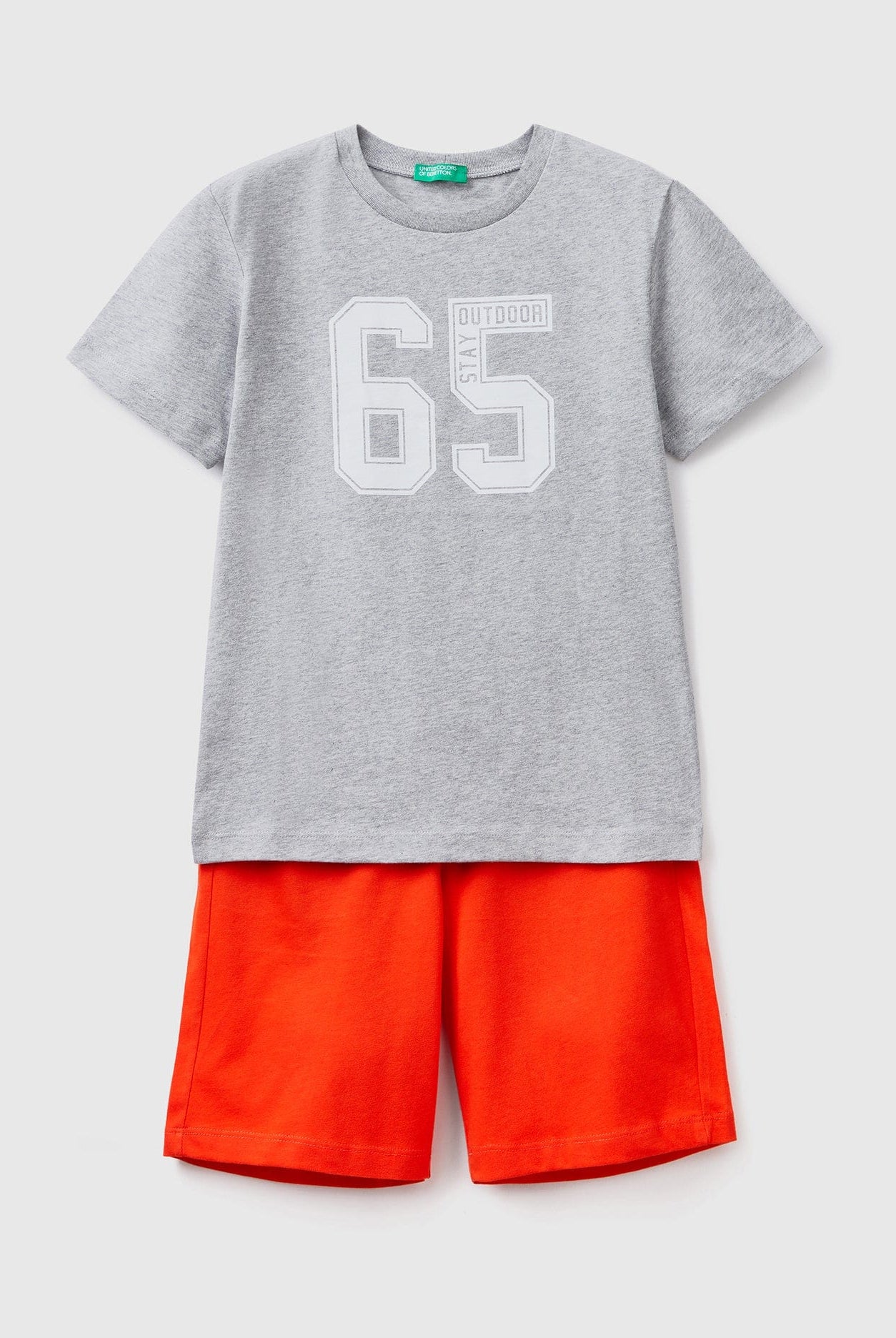 يونايتد كولورز اوف بينيتون طقم تي شيرت وبرمودا أطفالي