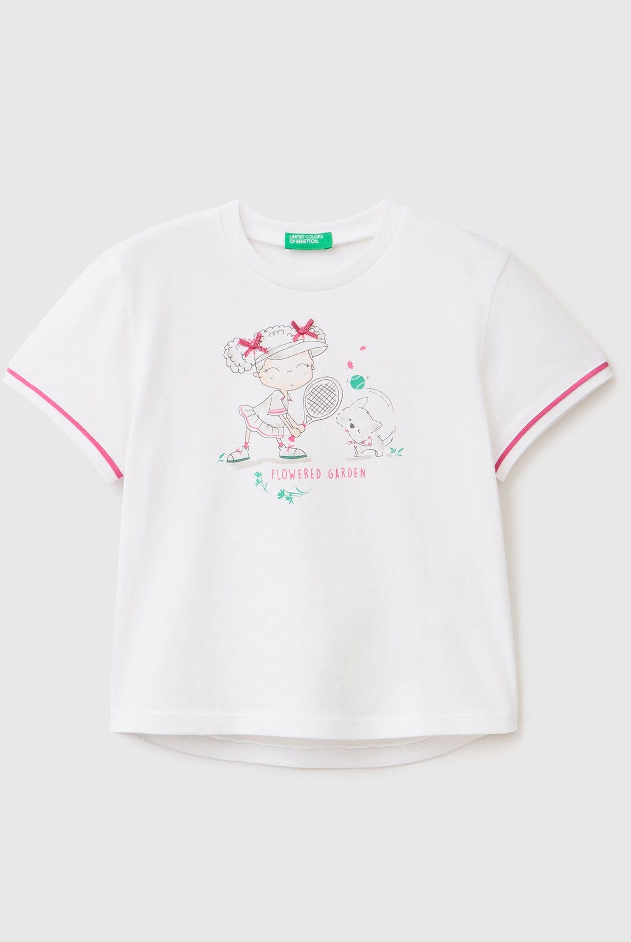 يونايتد كولورز اوف بينيتون تي شيرت بناتي مع طبعة وباتش نص كم