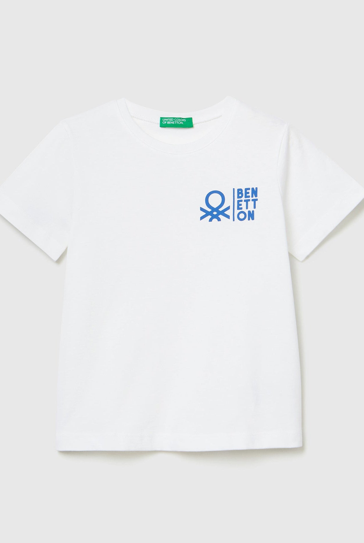 يونايتد كولورز اوف بينيتون تيشيرت قطن بنسبة 100% مع شعار أطفالي