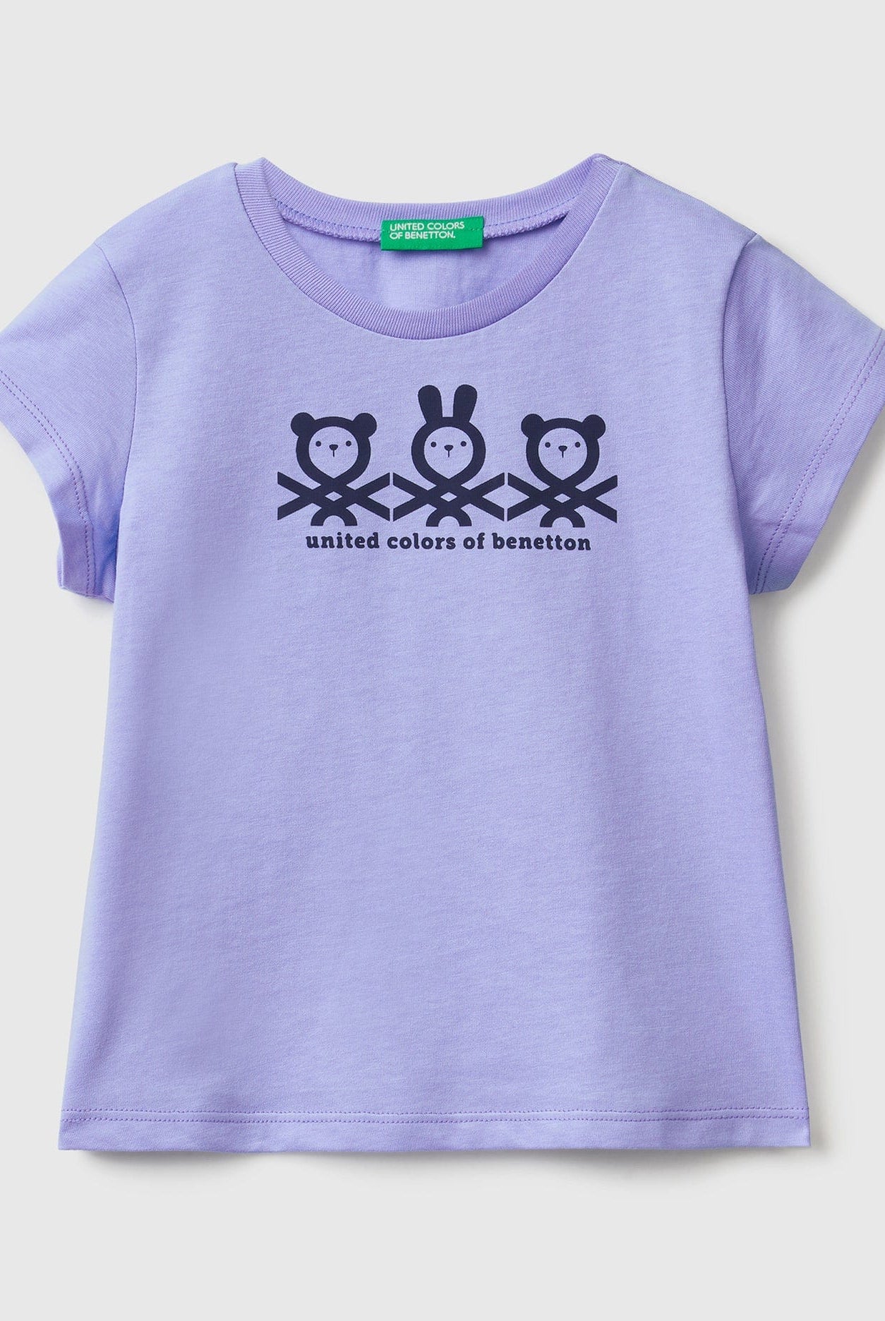 يونايتد كولورز اوف بينيتون تيشيرت قطن بنسبة 100% مع شعار بناتي