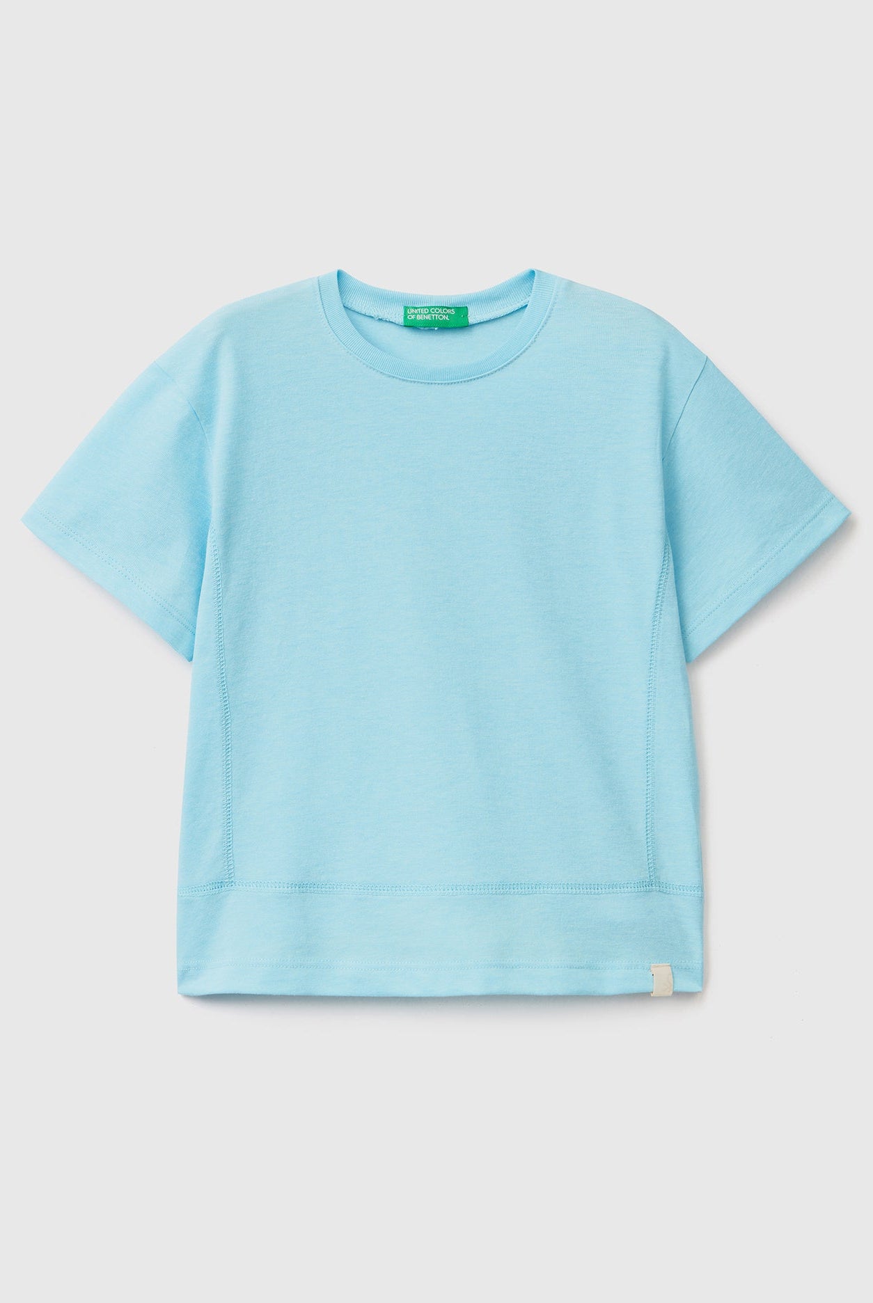 يونايتد كولورز اوف بينيتون تي شيرت من القماش المعاد تدويره نص كم أطفالي