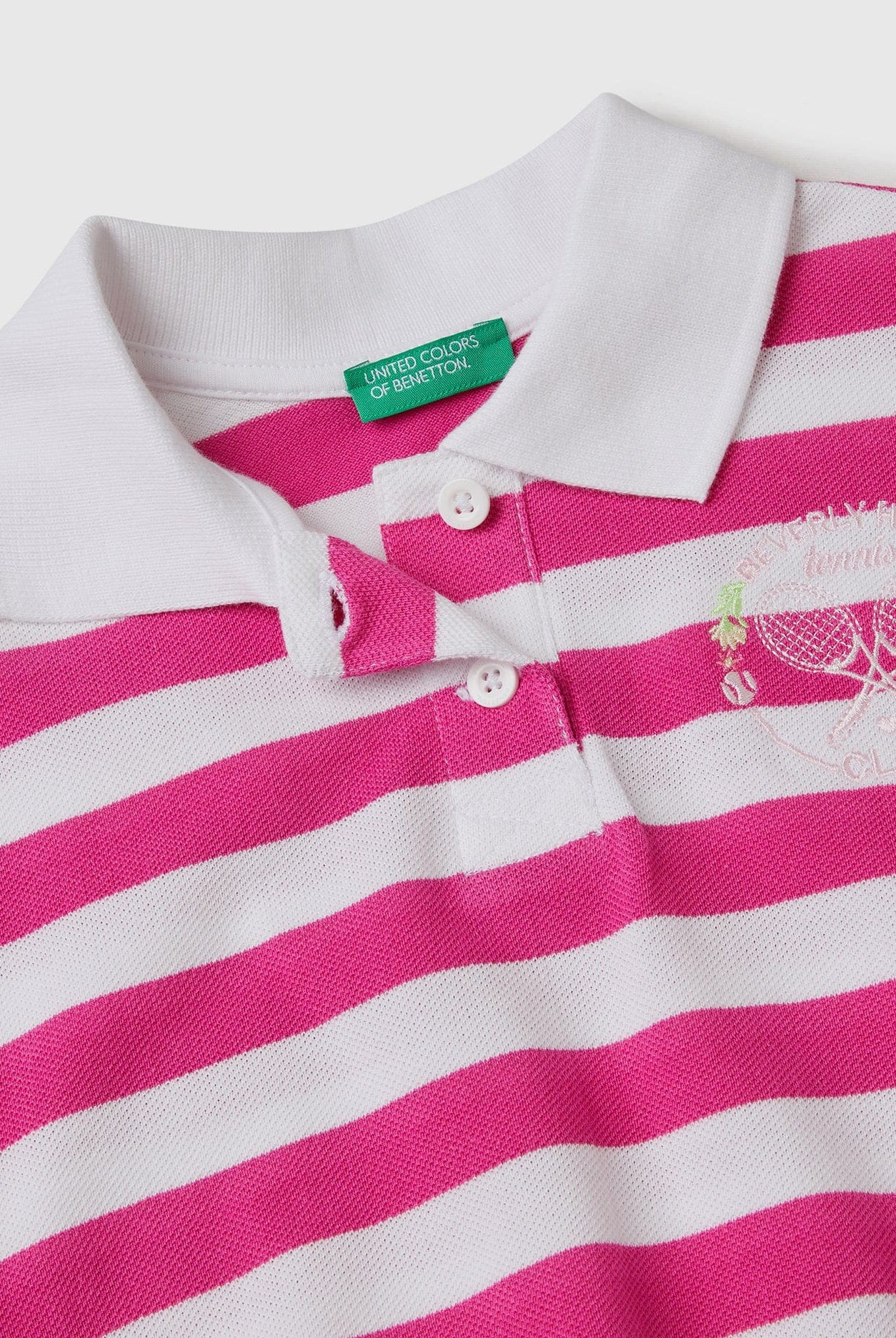 يونايتد كولورز اوف بينيتون قميص بولو مخطط بشعار بأزرار أمامية أطفالي