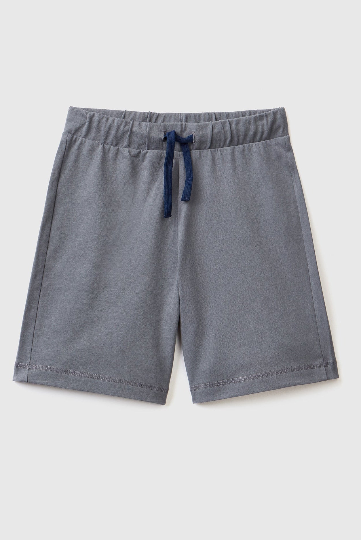 يونايتد كولورز اوف بينيتون شورت قطن 100% برباط أطفالي