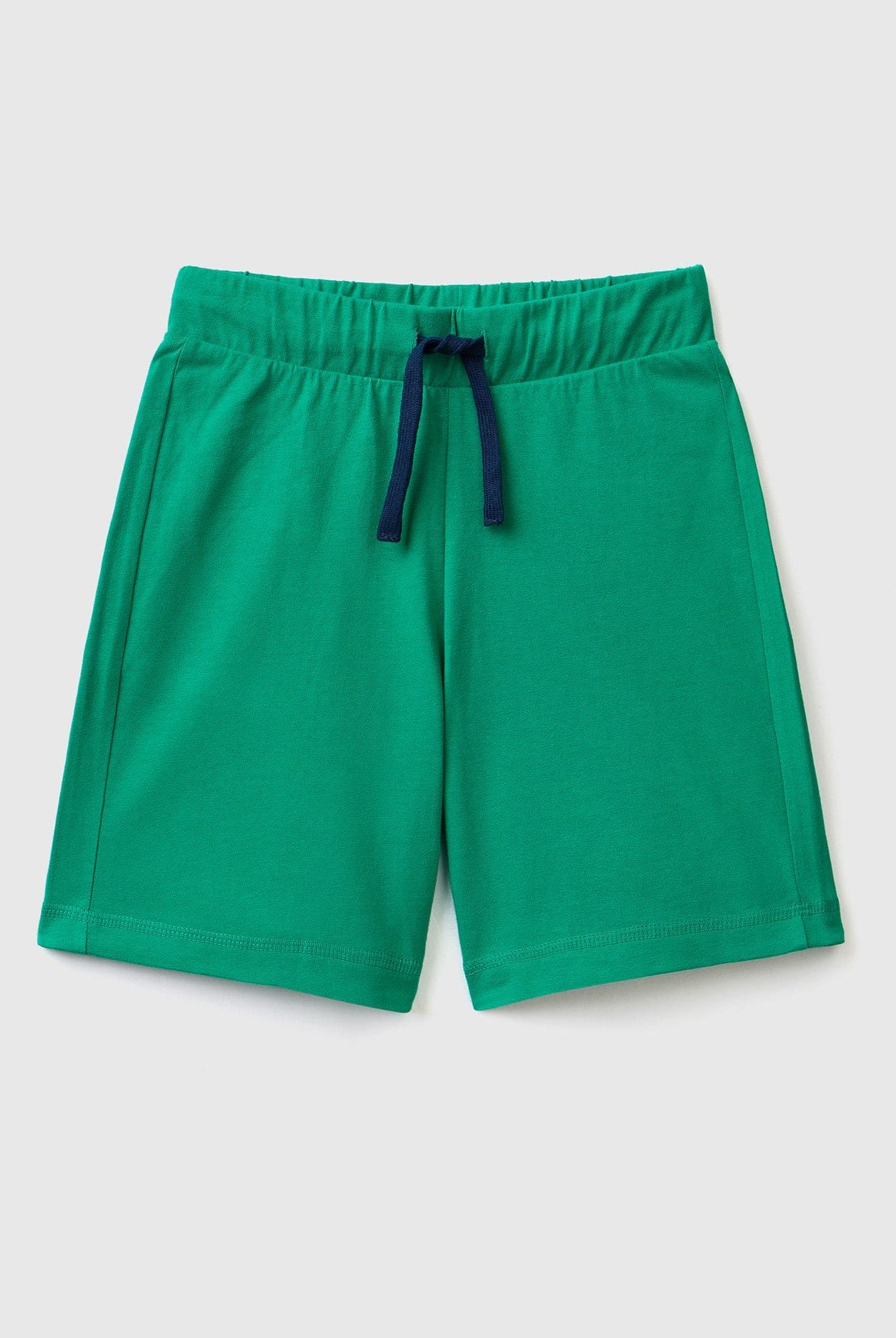 يونايتد كولورز اوف بينيتون شورت قطن 100% برباط أطفالي