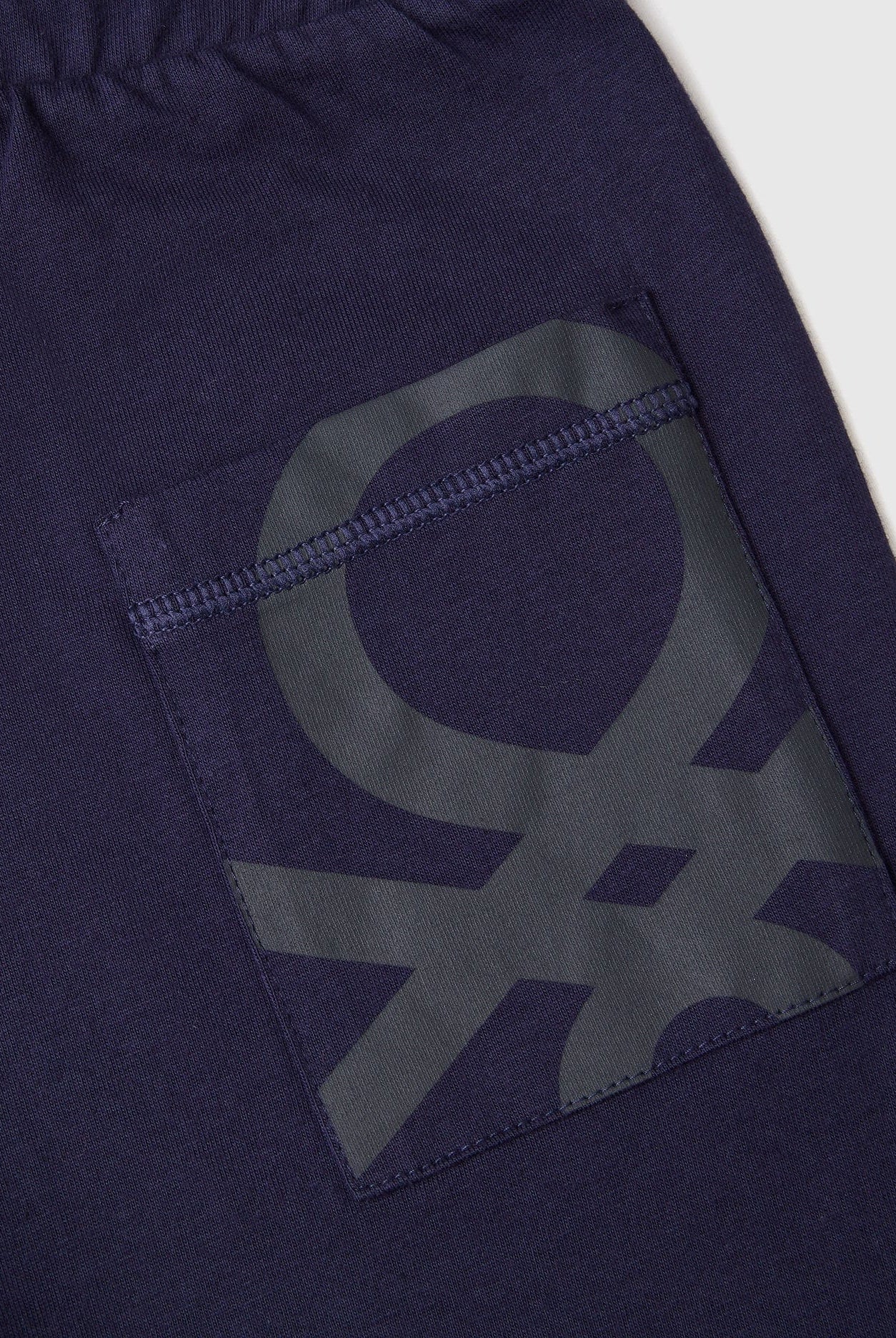 يونايتد كولورز اوف بينيتون شورت قطن 100% برباط أطفالي